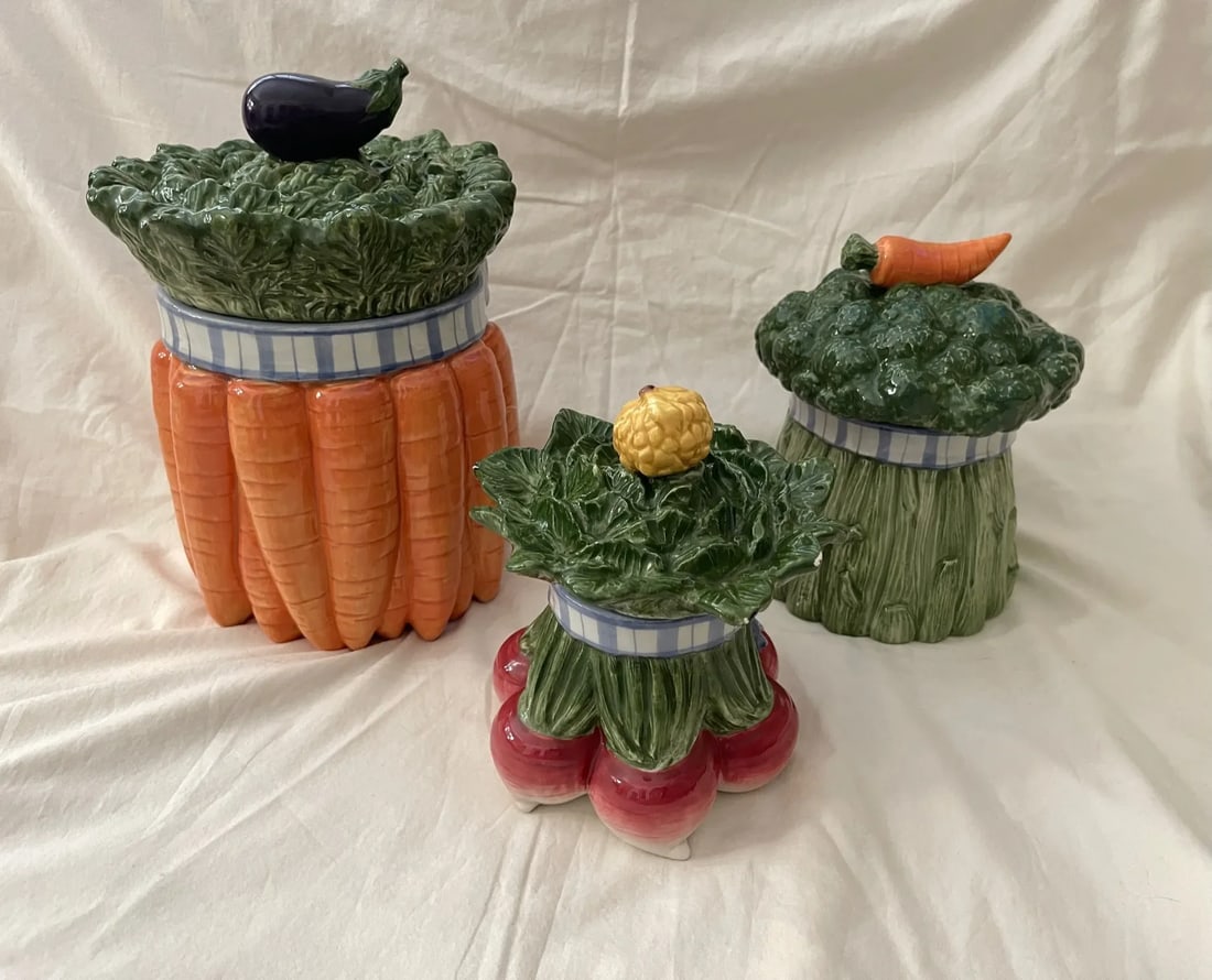 Fitz & Floyd Vegetable Garden Bouquet Canister Set - 2