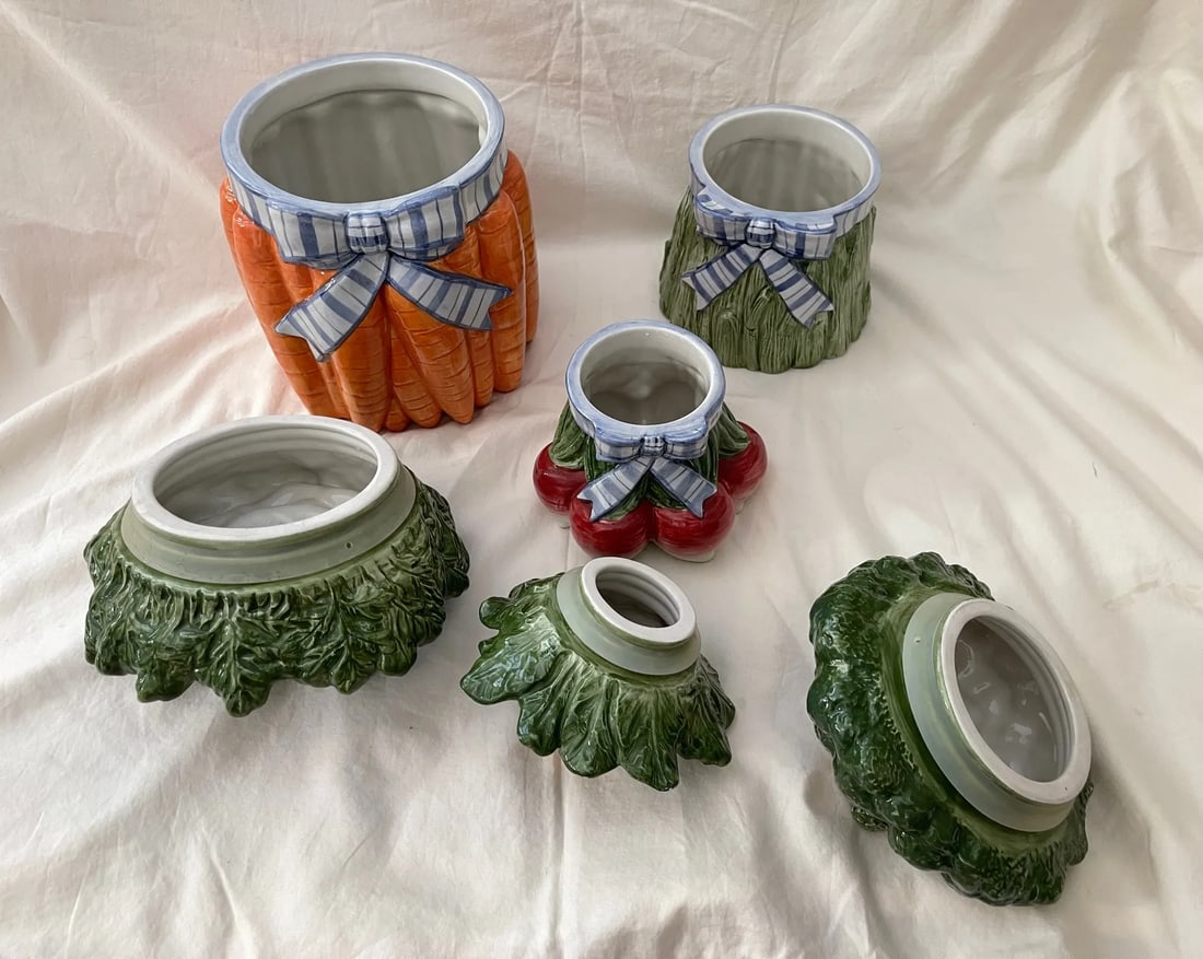 Fitz & Floyd Vegetable Garden Bouquet Canister Set - 7
