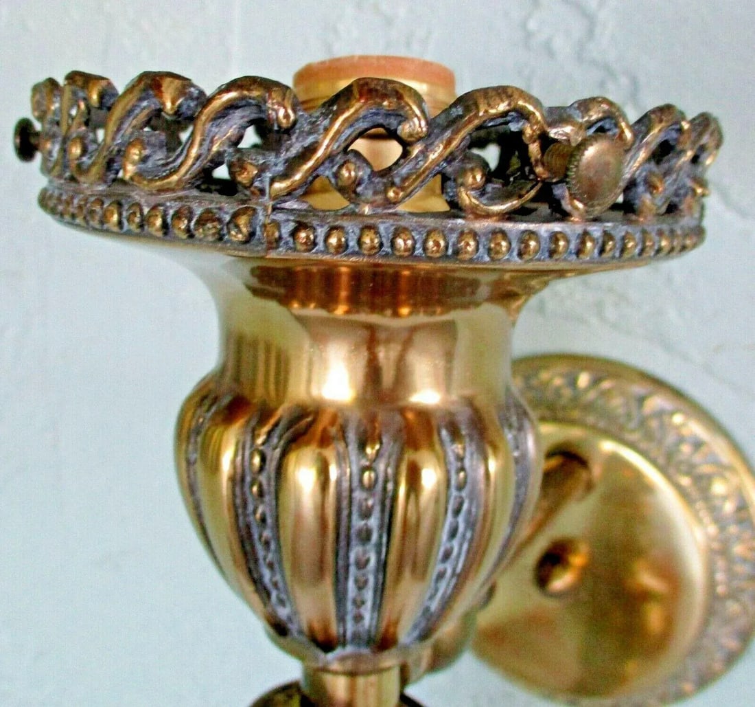 1920s Victorian Tall Gilt Bronze Balustrade Converted Gas Adjustable Wall Lamp Sconce - 4