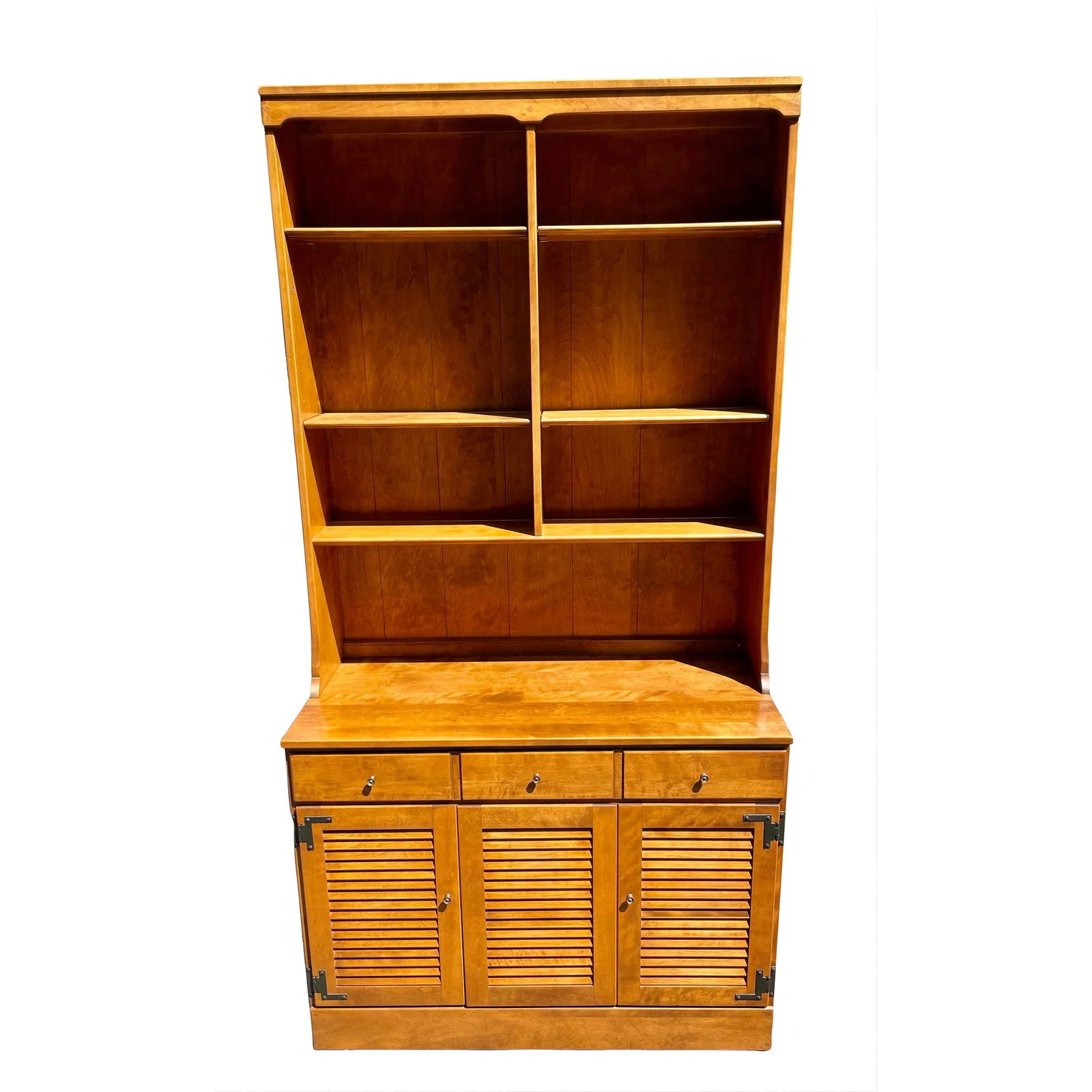 Ethan Allen Custom Room Plan Cabinet With Divided Bookcase in Maple With Nutmeg Finish: Offered is an Ethan Allen two piece custom room plan (CRP) cabinet with a bookcase top. The cabinet is fronted by triple louvered doors which open to an ample storage space with an adjustable shelf.