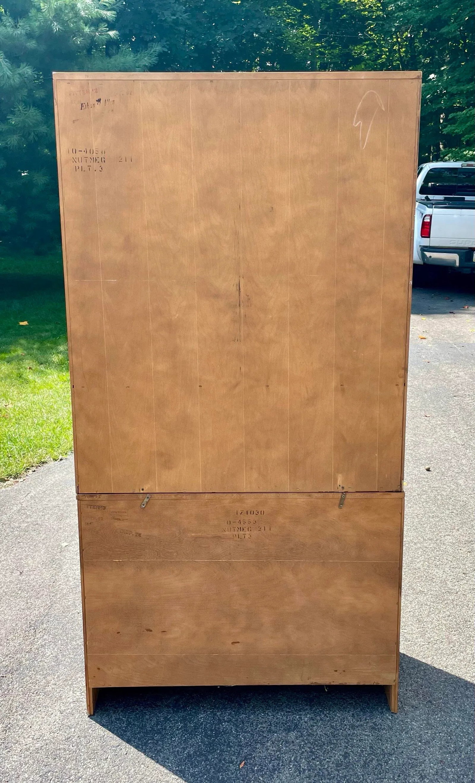 Ethan Allen Custom Room Plan Cabinet With Divided Bookcase in Maple With Nutmeg Finish - 7