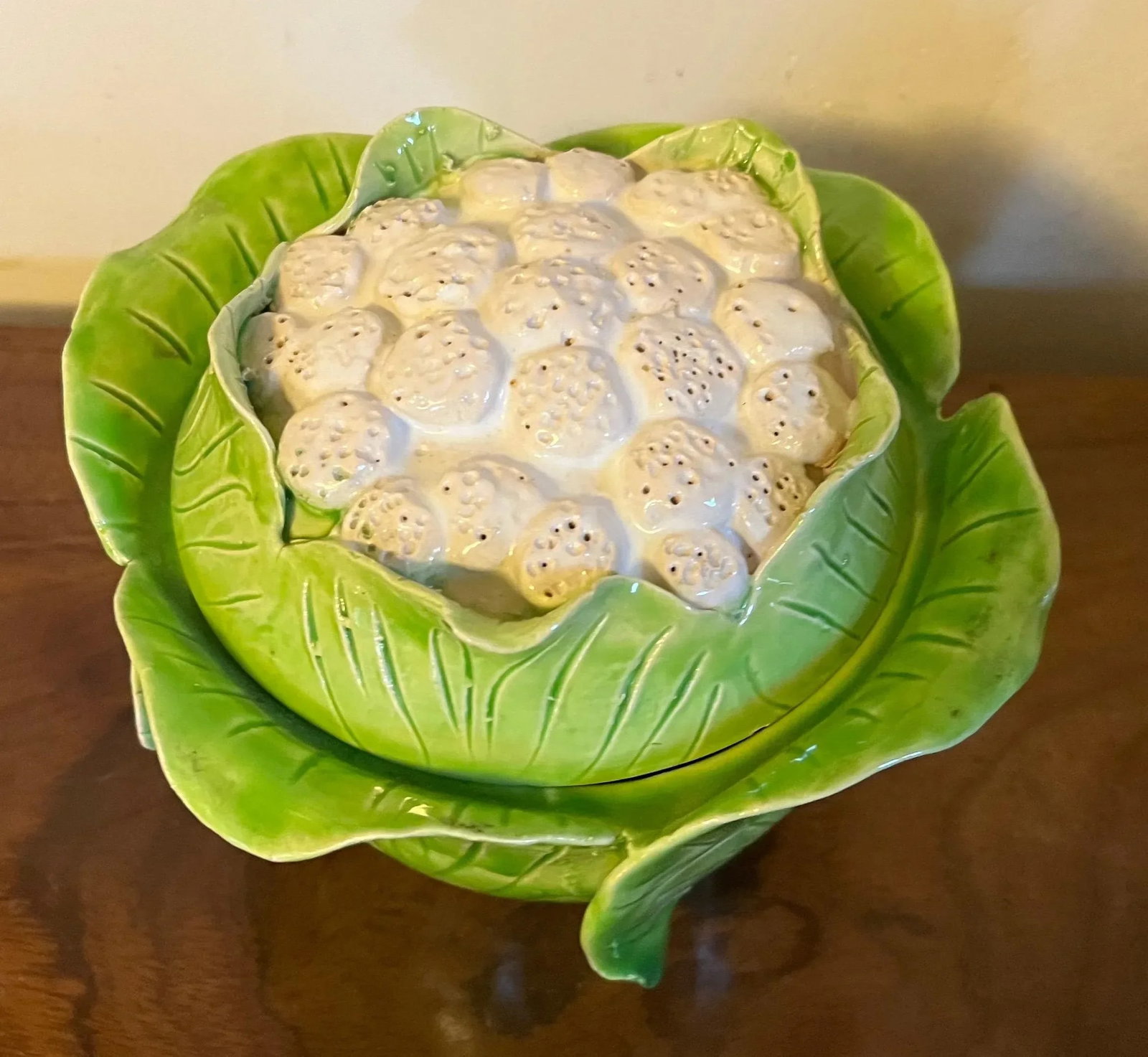 1960s Jean Roger, Paris Lettuceware Porcelain Cabbage Cauliflower Tureen or Box - 3
