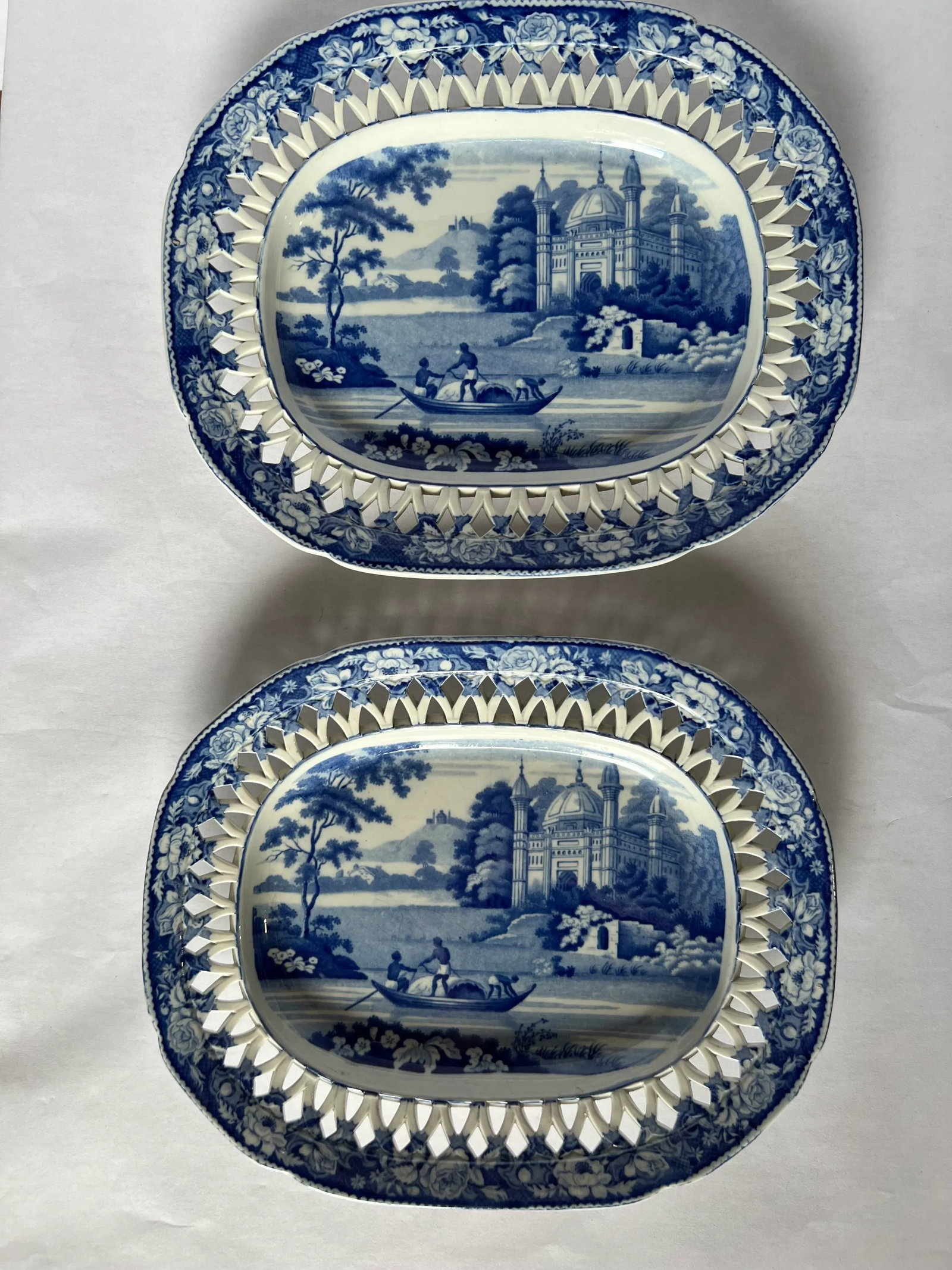 Mid 19th Century Davenport Porcelain aEURoeFisherman & MosqueaEUR Blue & White Reticulated Platters- - 10