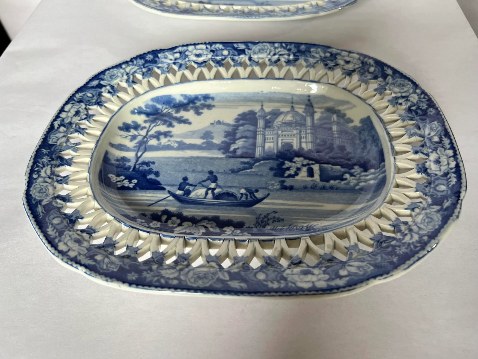 Mid 19th Century Davenport Porcelain aEURoeFisherman & MosqueaEUR Blue & White Reticulated Platters- - 5
