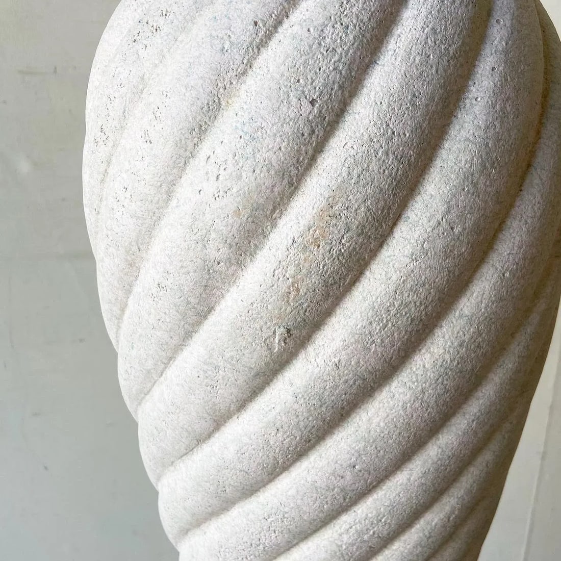 Postmodern Spiral Swirl Ceramic Floor Lamp - 7