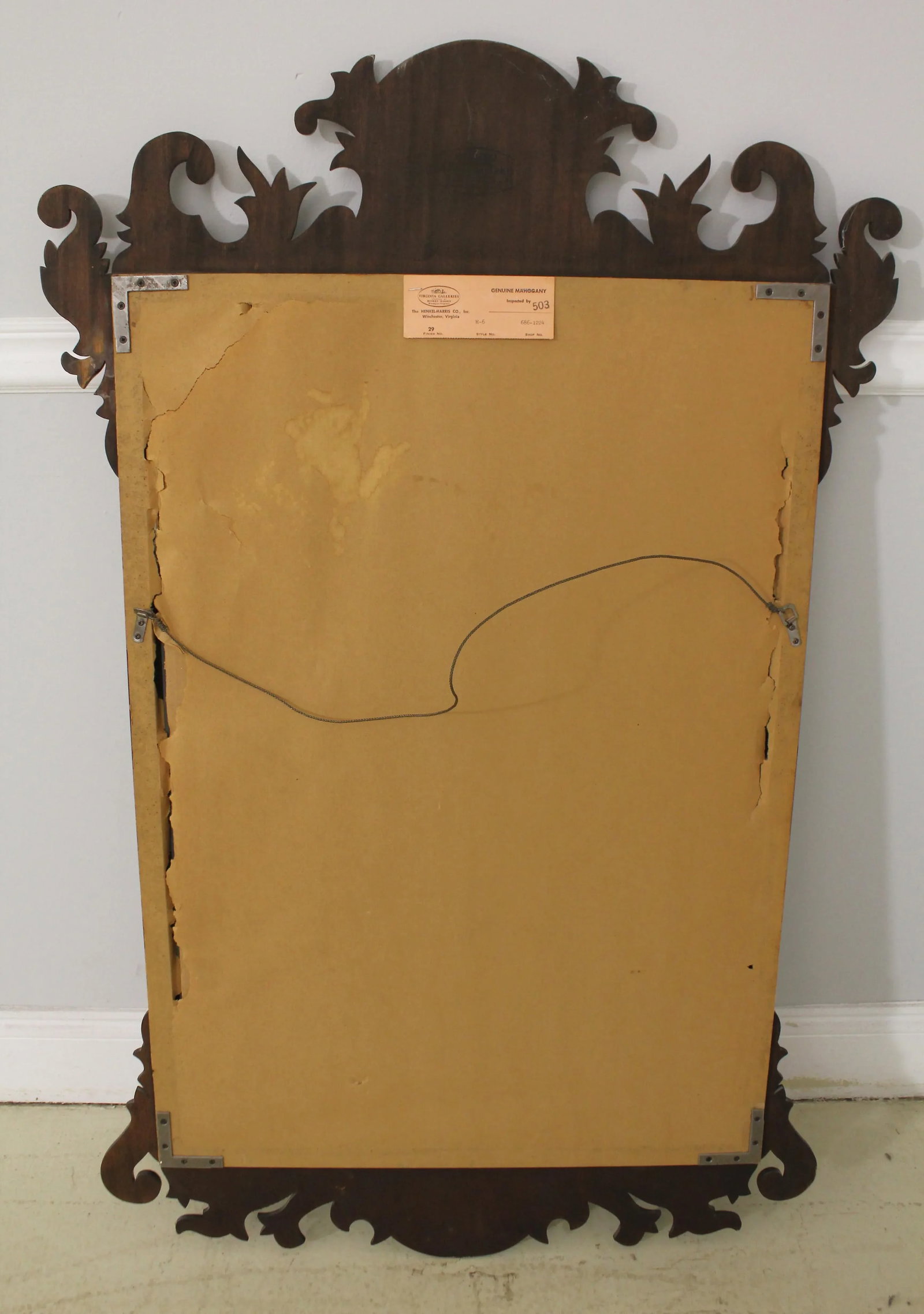 Henkel Harris Chippendale Mahogany Shell Carved Mirror - 10