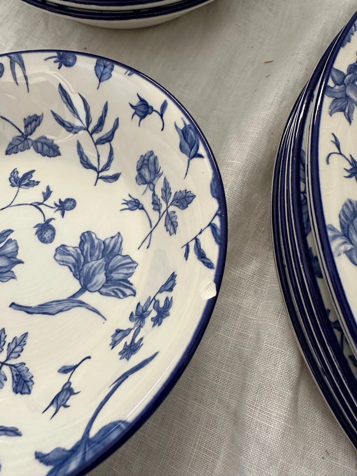 Royal Stafford Blue & White Floral Dinnerware-A Set - 4