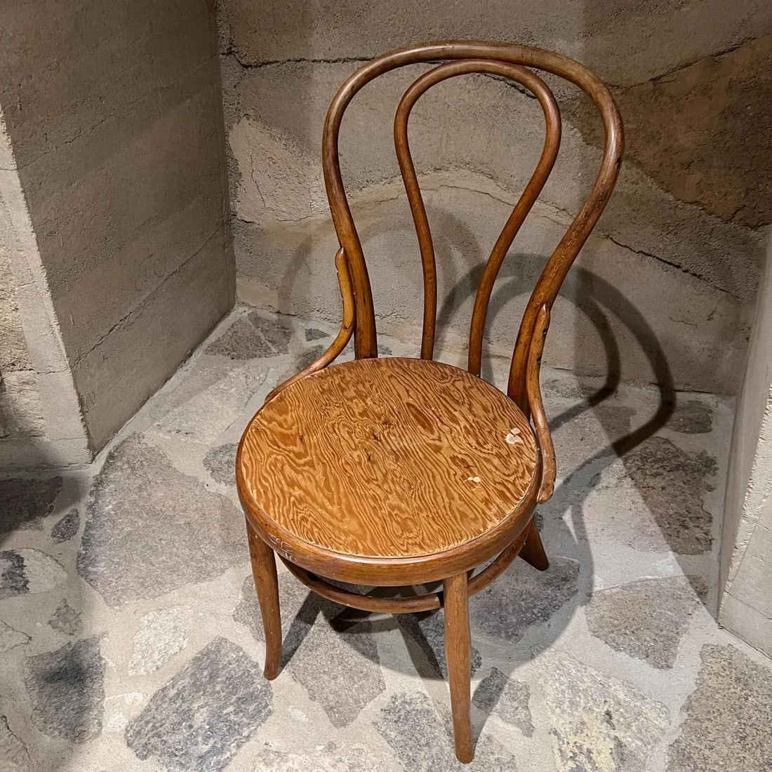1930s Vintage Thonet Cafe Chair Bentwood Stamped Austria - 4
