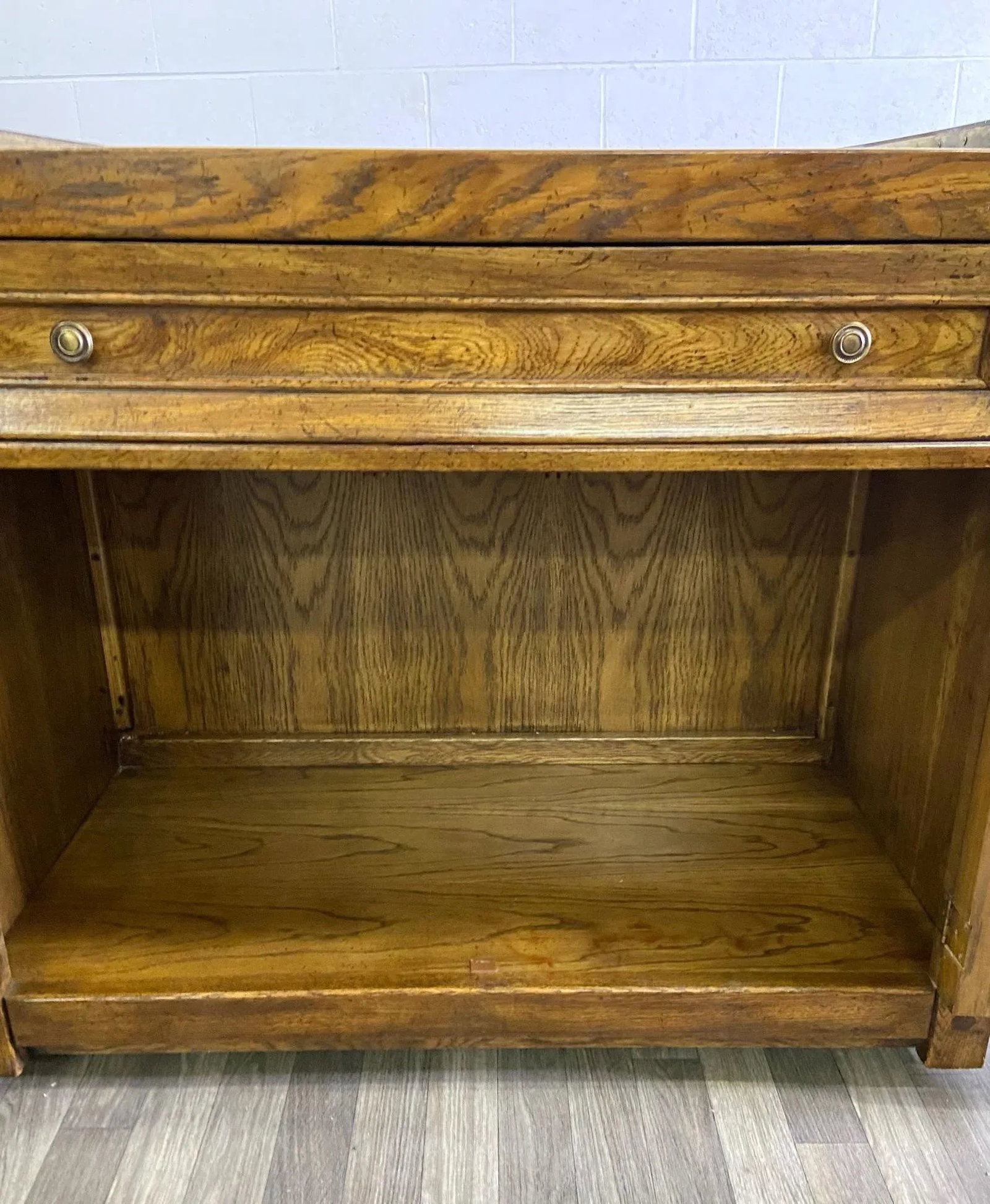 Vintage Campaign Style American of Martinsville Flip Top Rolling Server Dry Bar - 8