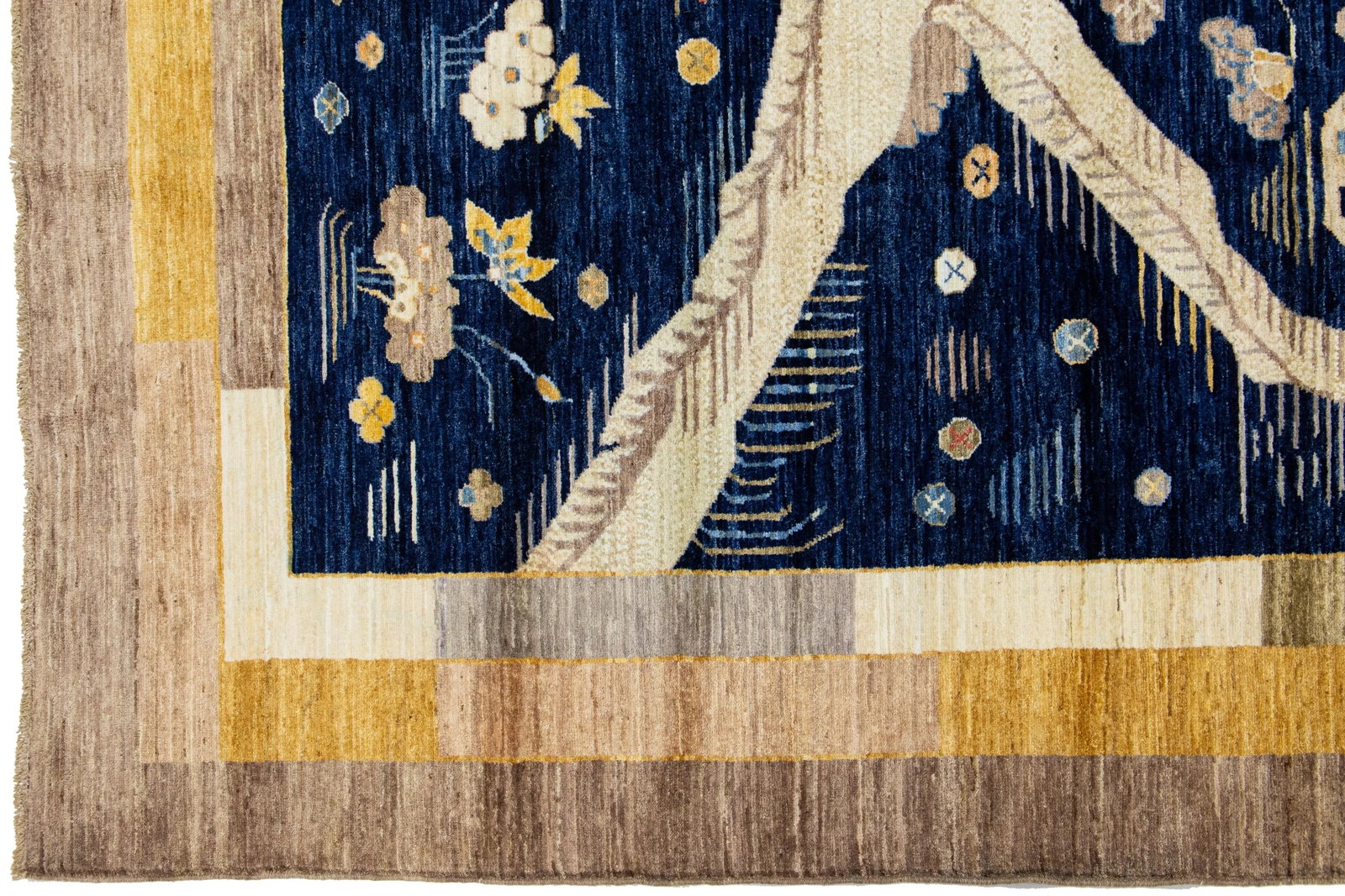2010s Modern Pictorial Designed Chinese Art Deco Style Wool Rug in Navy Blue - 4