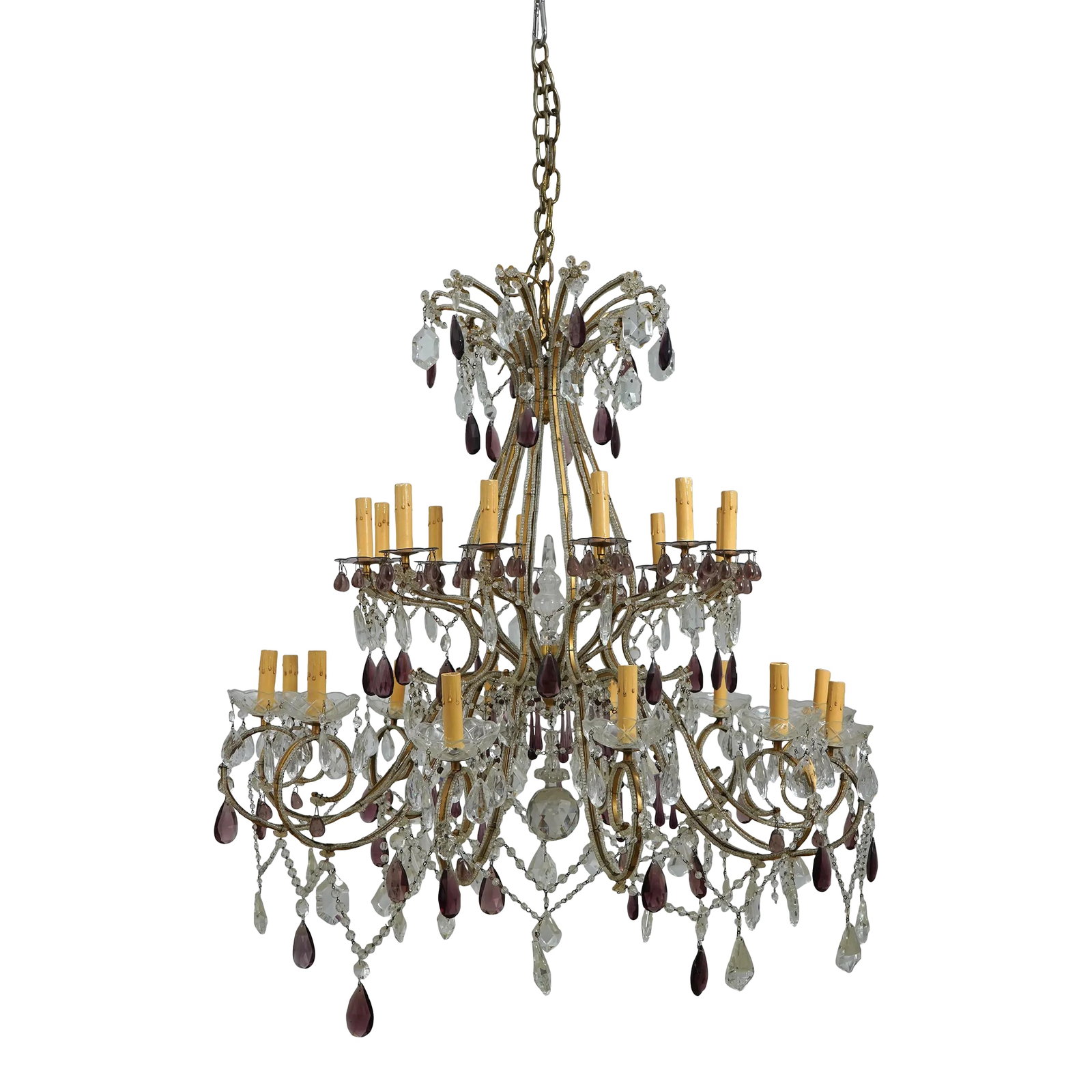 Outstanding Vintage Crystal Decorator Chandelier: Age: Approx: 60 Years Old Details: High Quality Construction Outstanding Vintage Chandelier We Always Recommend Having Wiring Inspected Prior To Installation Condition: Excellent Condition - Minor