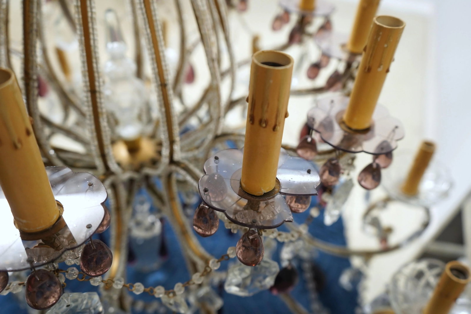 Outstanding Vintage Crystal Decorator Chandelier - 9