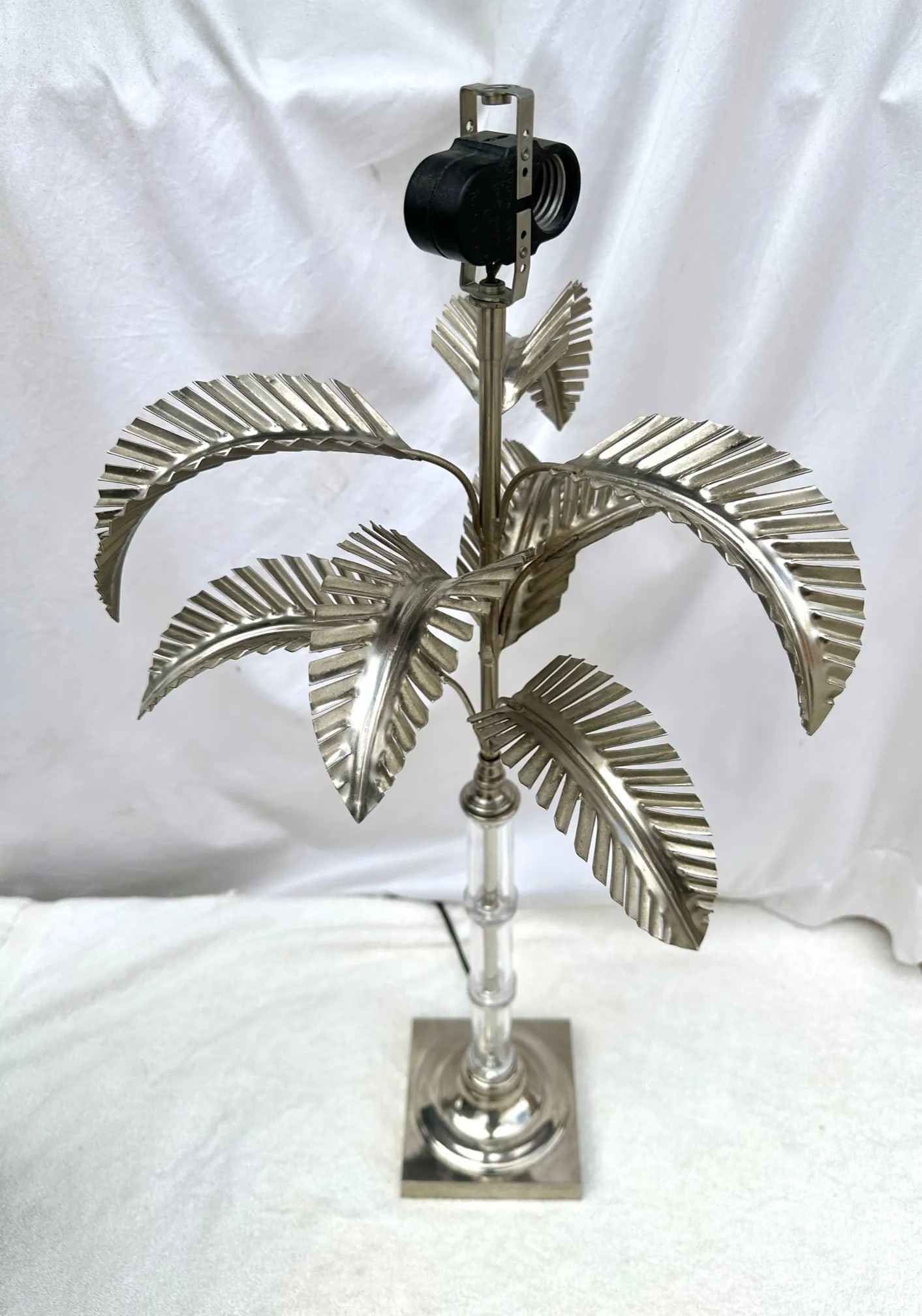 Hollywood Regency Chrome/Glass Palm Tree Table Lamp - 3