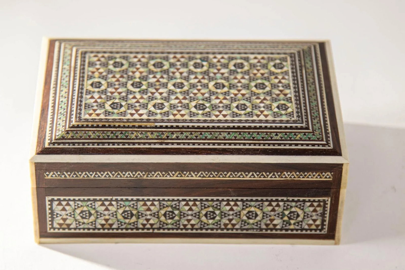 Antique Decorative Middle Eastern Islamic Box 1940s - 2