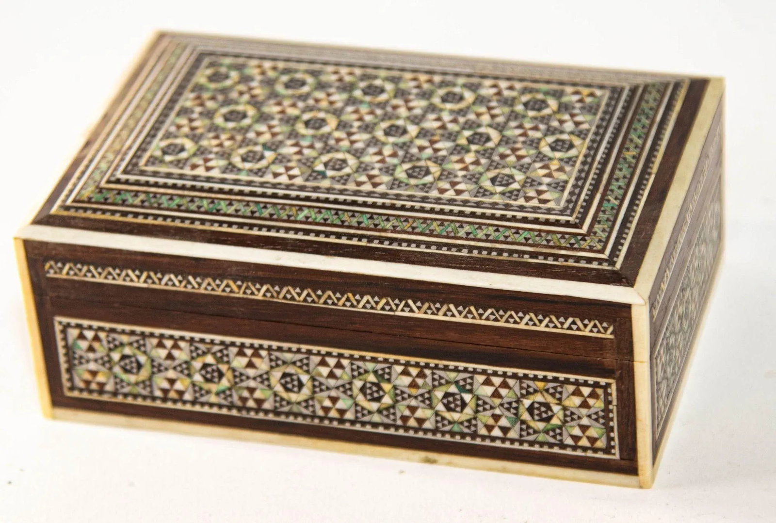 Antique Decorative Middle Eastern Islamic Box 1940s - 3