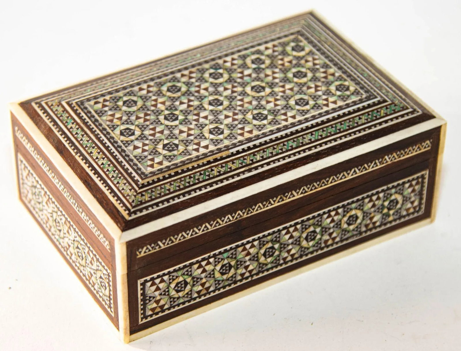Antique Decorative Middle Eastern Islamic Box 1940s - 4