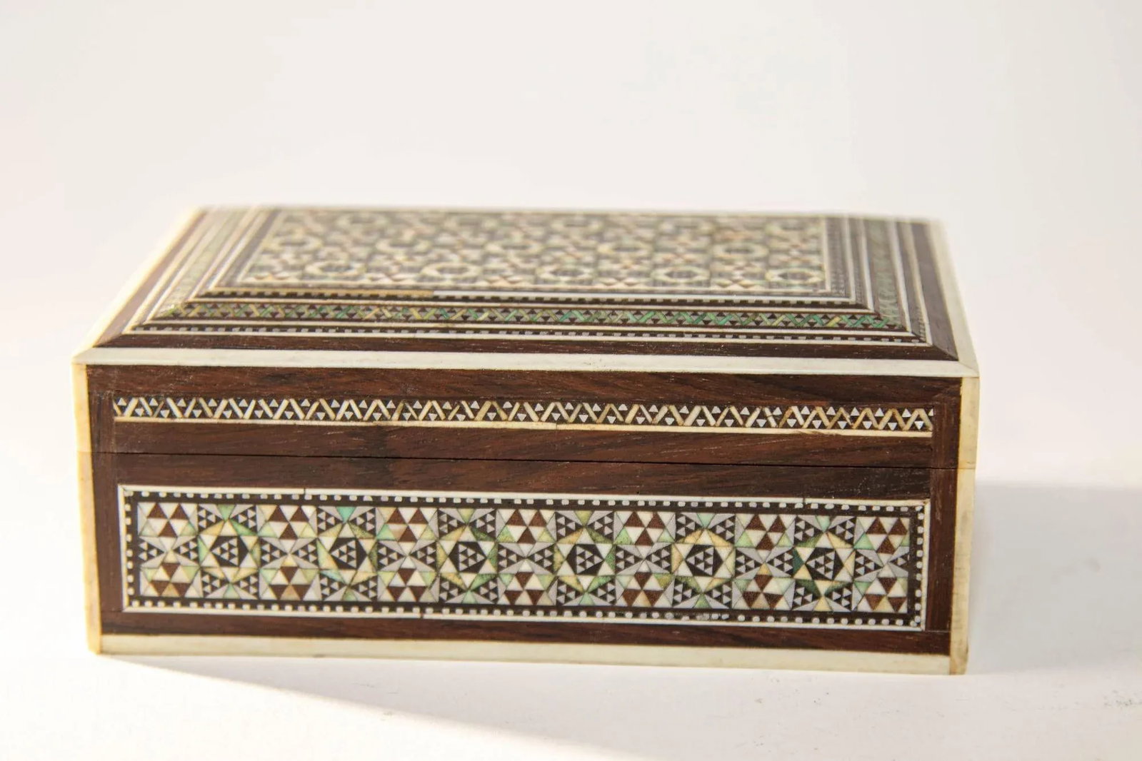 Antique Decorative Middle Eastern Islamic Box 1940s - 9