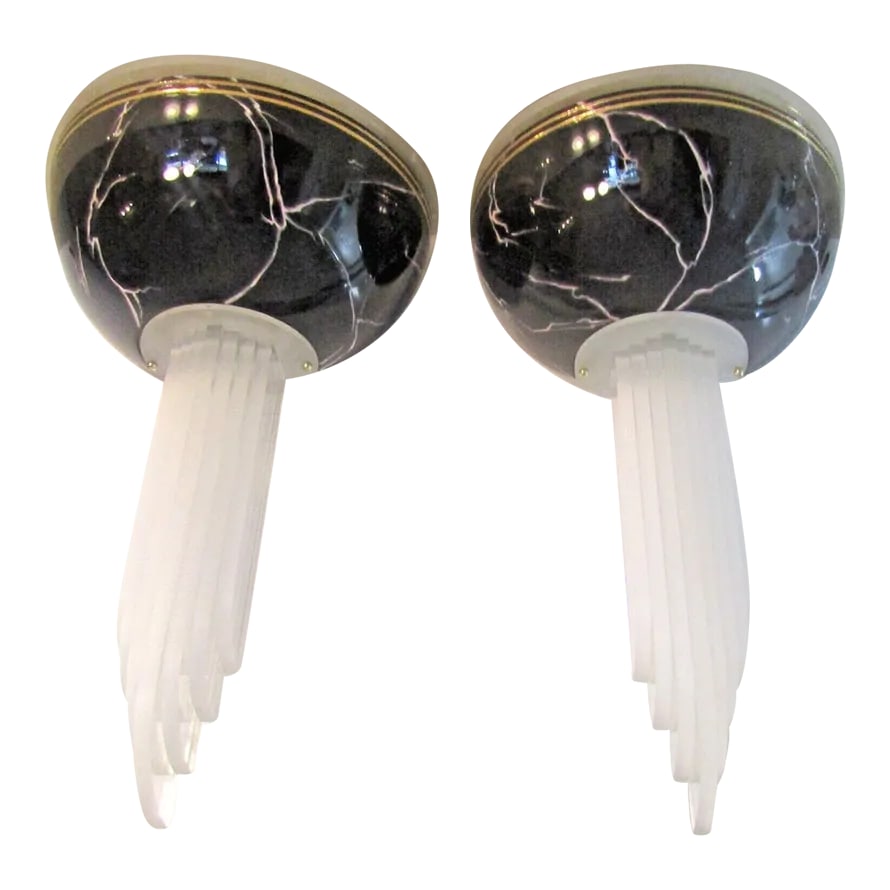 Pair of Vintage Peterson Ceramic Studios Art Deco Porcelain Lucite Wall Sconces: This pair of vintage Peterson Ceramic Studios Art Deco porcelain Lucite wall sconces is a stunning addition to any home decor. With a large size and beautiful black marble color, these sconces showcas