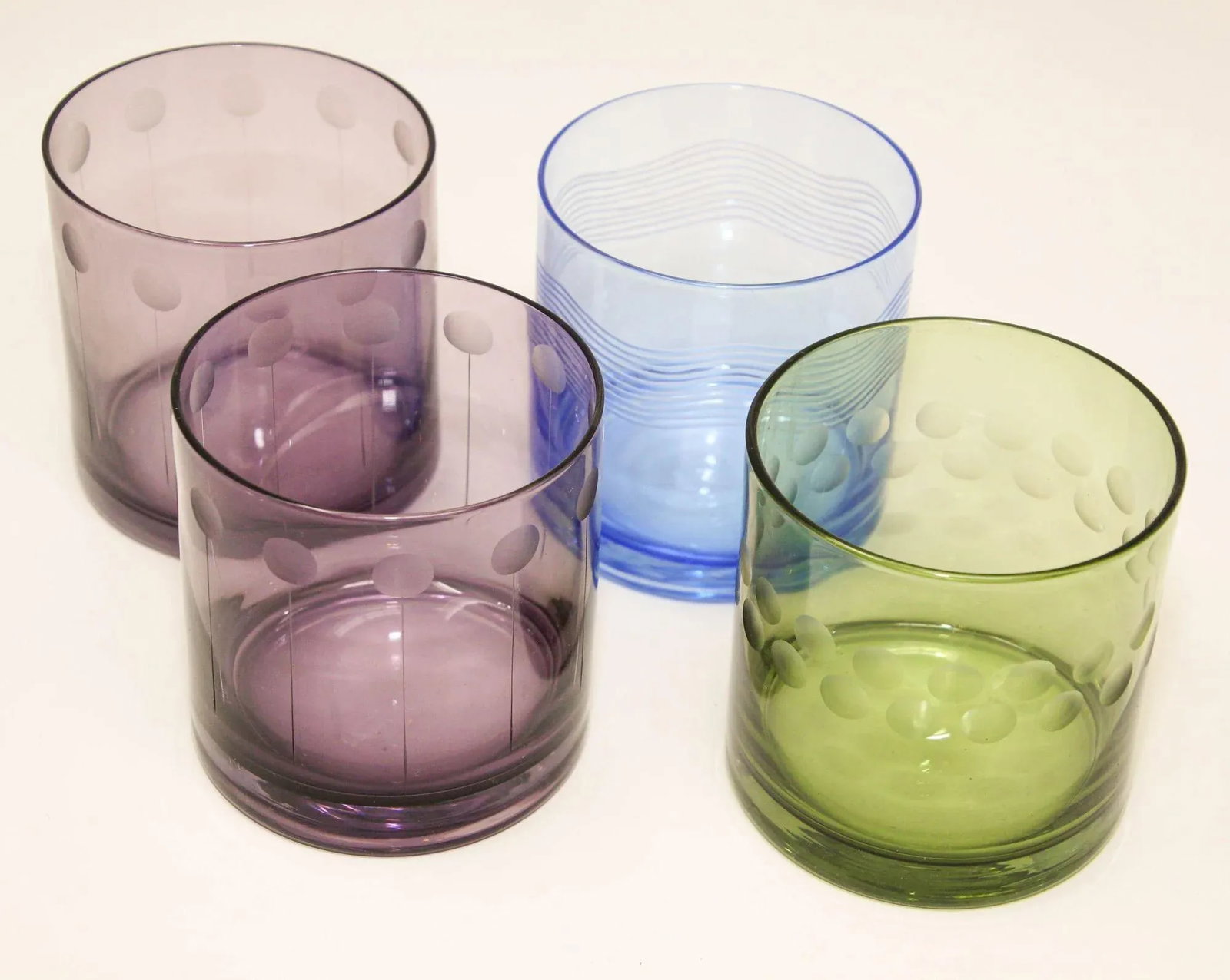 Set of Four Vintage Drinking Colored Crystal Glasses With Etched Design - 13