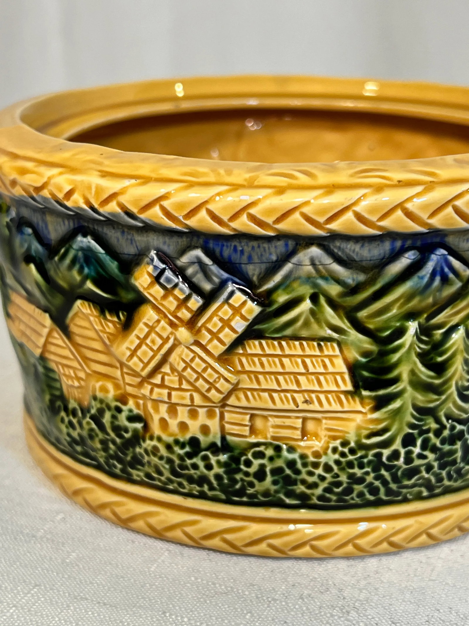 Vintage Majolica Biscuit Container Styled After George Jones - 8