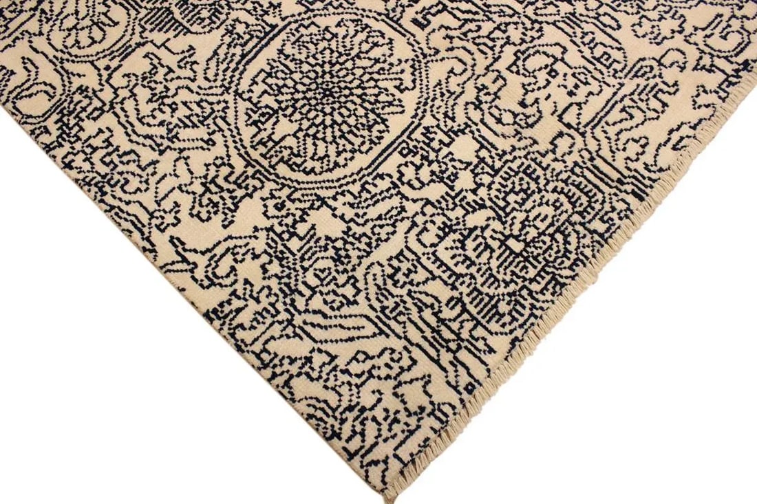 1990s Shabby Chic Modern Ivory/Blue Wool & Viscose Rug - 4'0 X 6'6 - 3