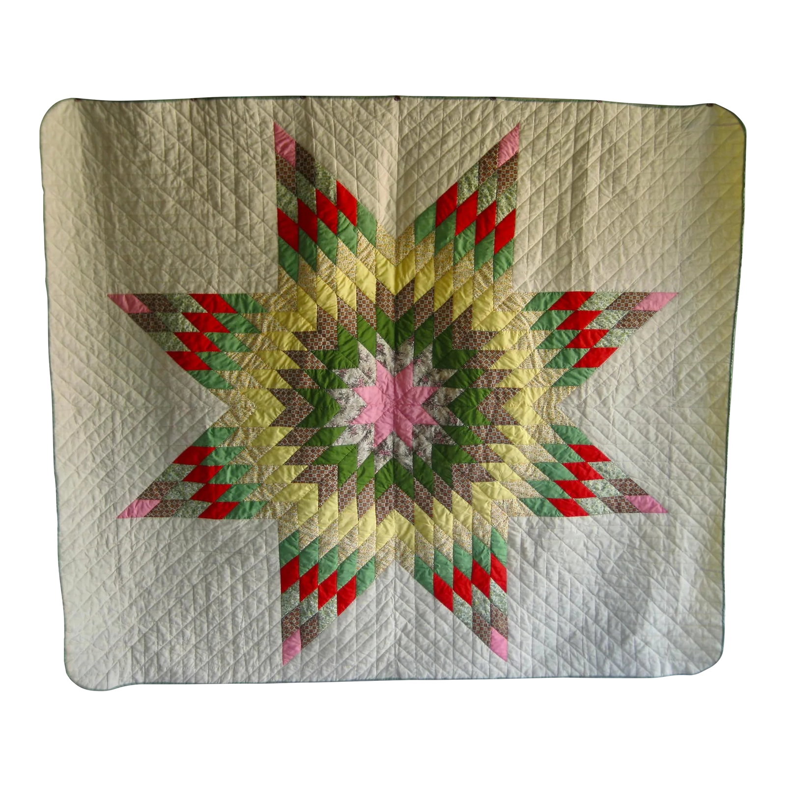 Mid Century American Amish Quilt Large Patchwork Star: Impressive Amish vintage quilt that present a very large patchwork star , the star is done out a many different mid century textiles plus the pieces is entirely hand stitch with lines that highlight