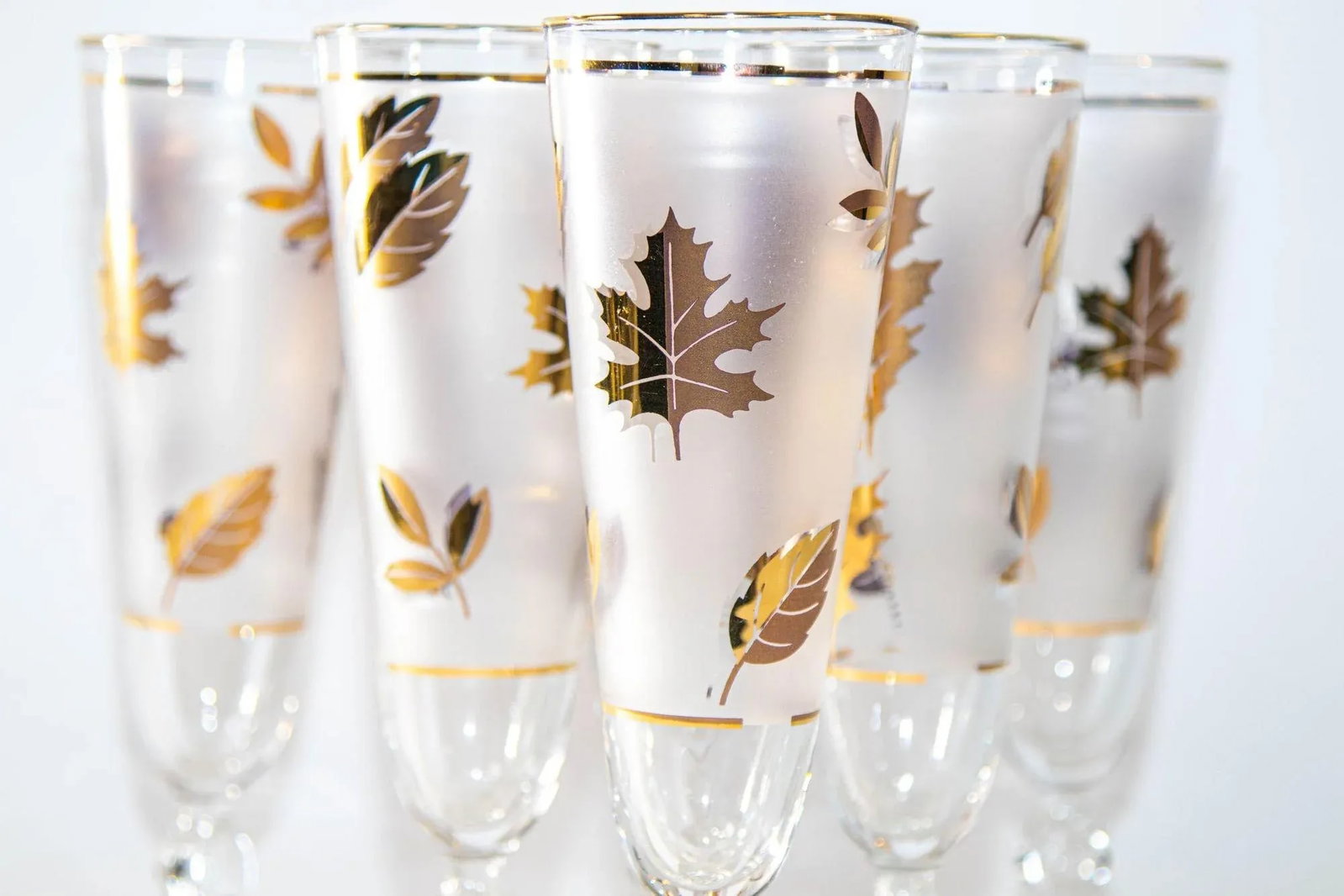 1950s Libbey Golden Foliage Pilsner Glass Set of 6 Frosted With Gold Leaf - 3