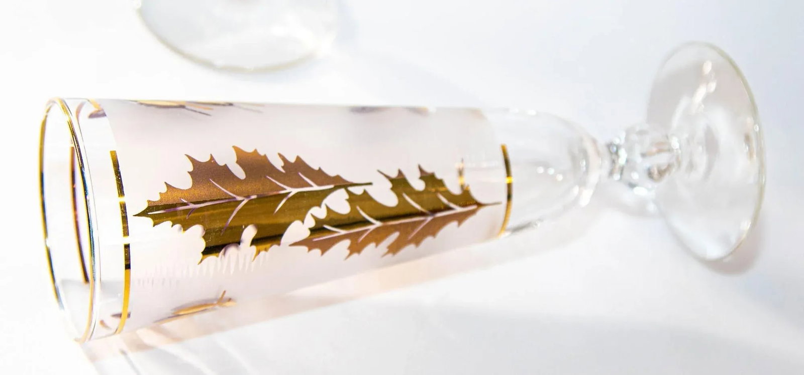 1950s Libbey Golden Foliage Pilsner Glass Set of 6 Frosted With Gold Leaf - 9