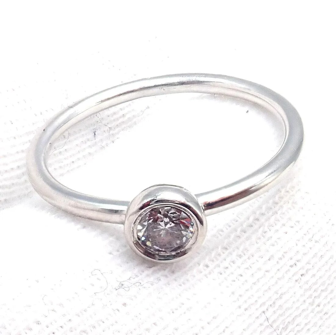Tiffany & Co. Platinum 0.12ct Diamond Engagement Stacking Ring sz 5.75 - 6