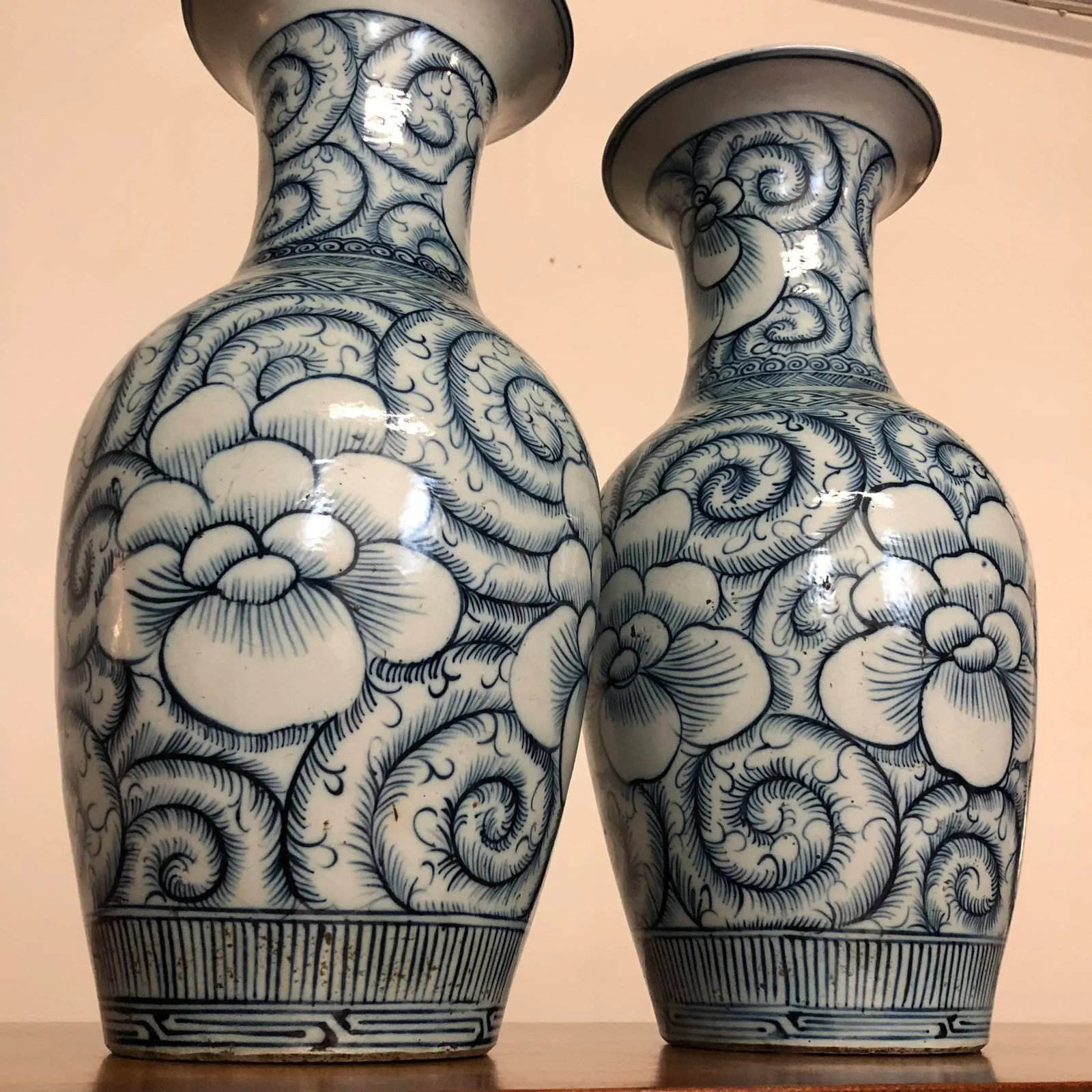 Pair of Blue and White Large Vintage Chinese Porcelain Vases - 5