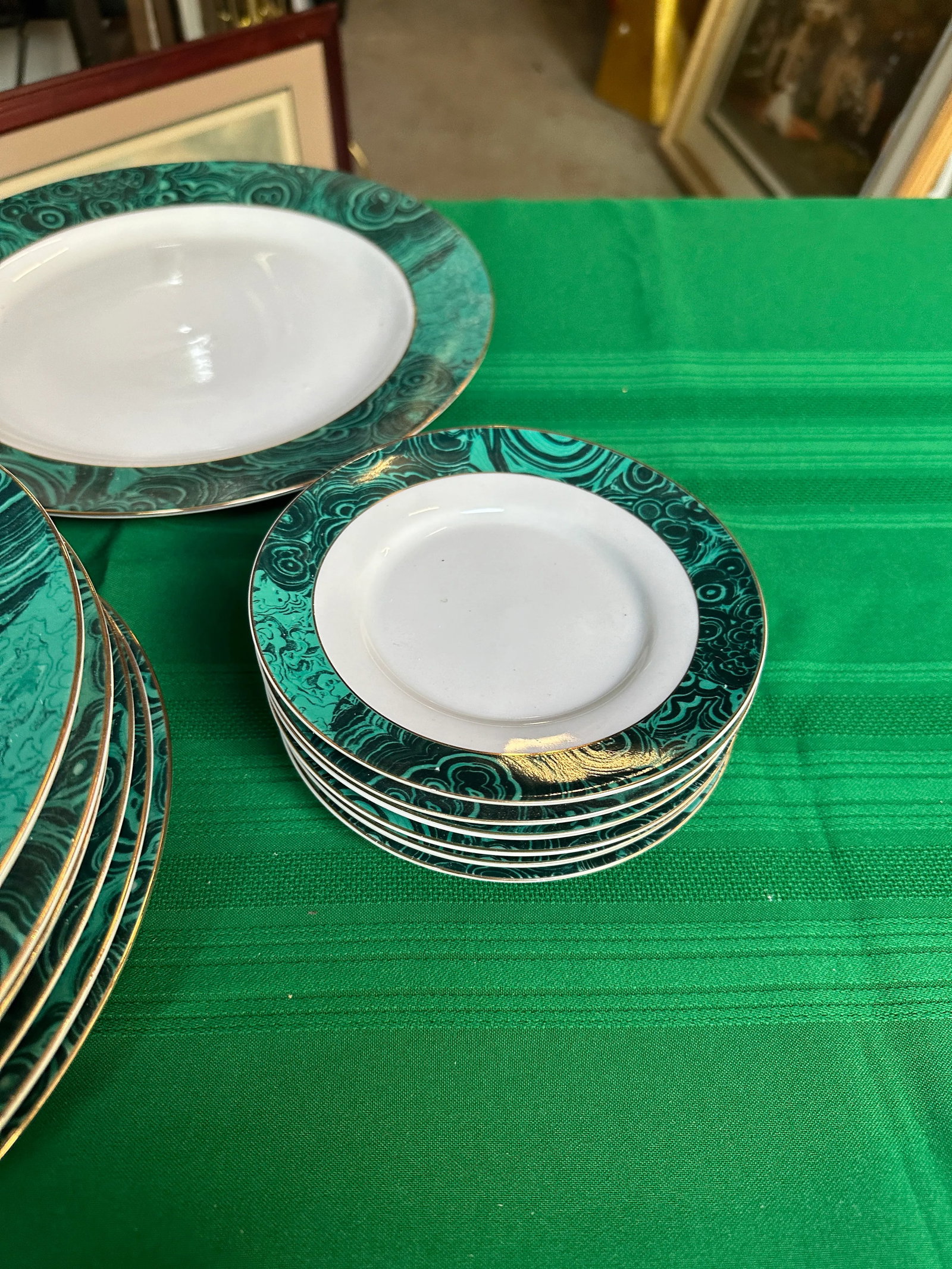 1970s Malachite Dinnerware Collection With Gold Lining- 37 Pieces - 8