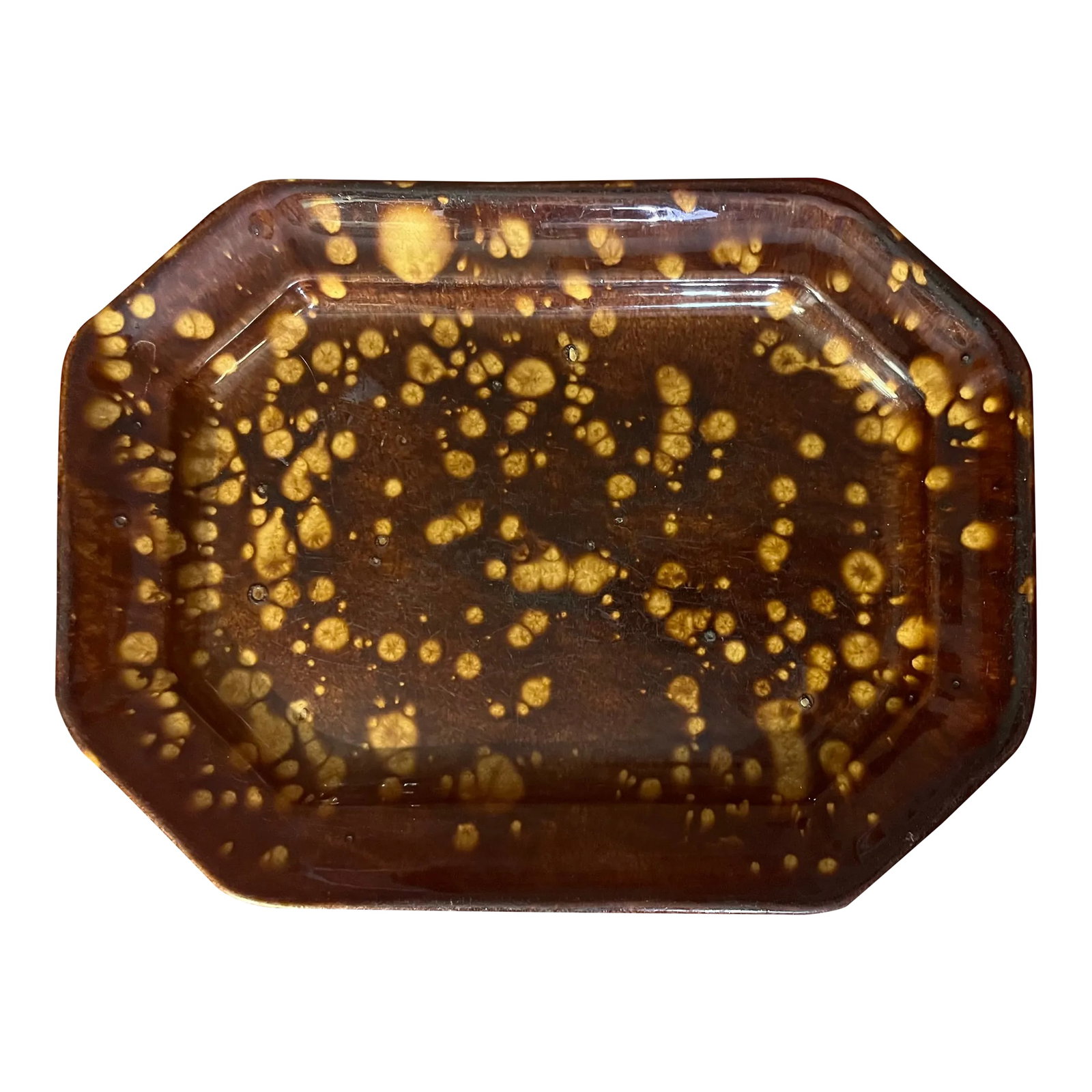 Antique 19th Century Bennington Spatterware Brown Treacle Glaze Octagonal Platter Circa 1830 - 1840: Antique 19th century Bennington spatterware brown treacle glaze octagonal platter circa 1830 - 1840. Wonderful tortoise effect. Measures 12 1/4" x 9 1/4" x 1 1/2". Good condition. Condition: