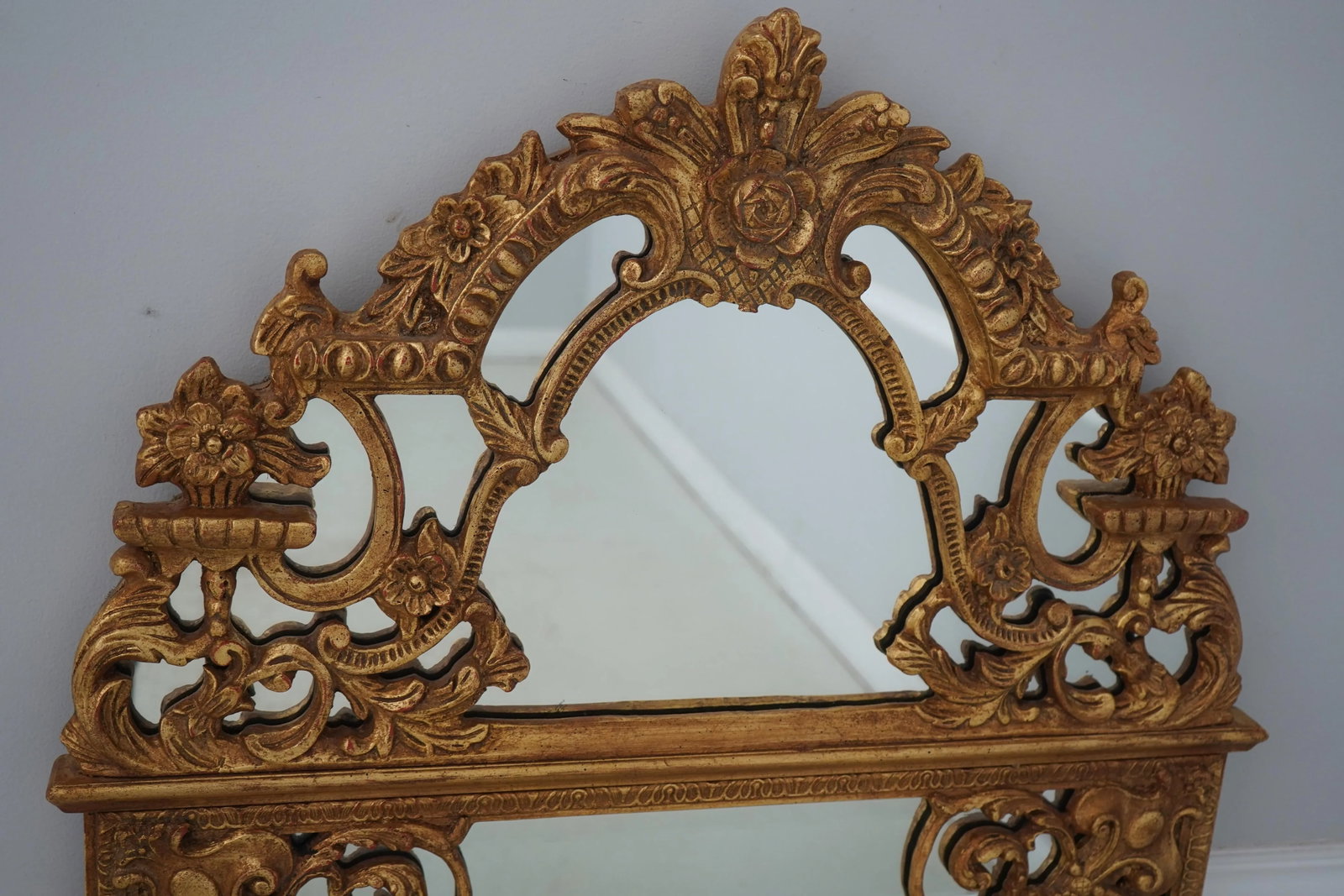 Friedman Brothers Gold Gilt Neoclassical Mirror - 8