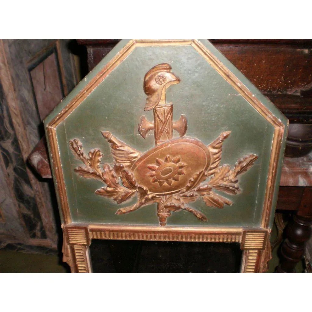 18th Century French Louis XVI Painted and Giltwood Trumeau Mirror - 2