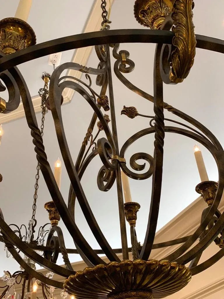 Late 20th Century Neoclassical Wrought Iron & Brass Orb 8-Light Chandelier, by Maitland Smith - 5
