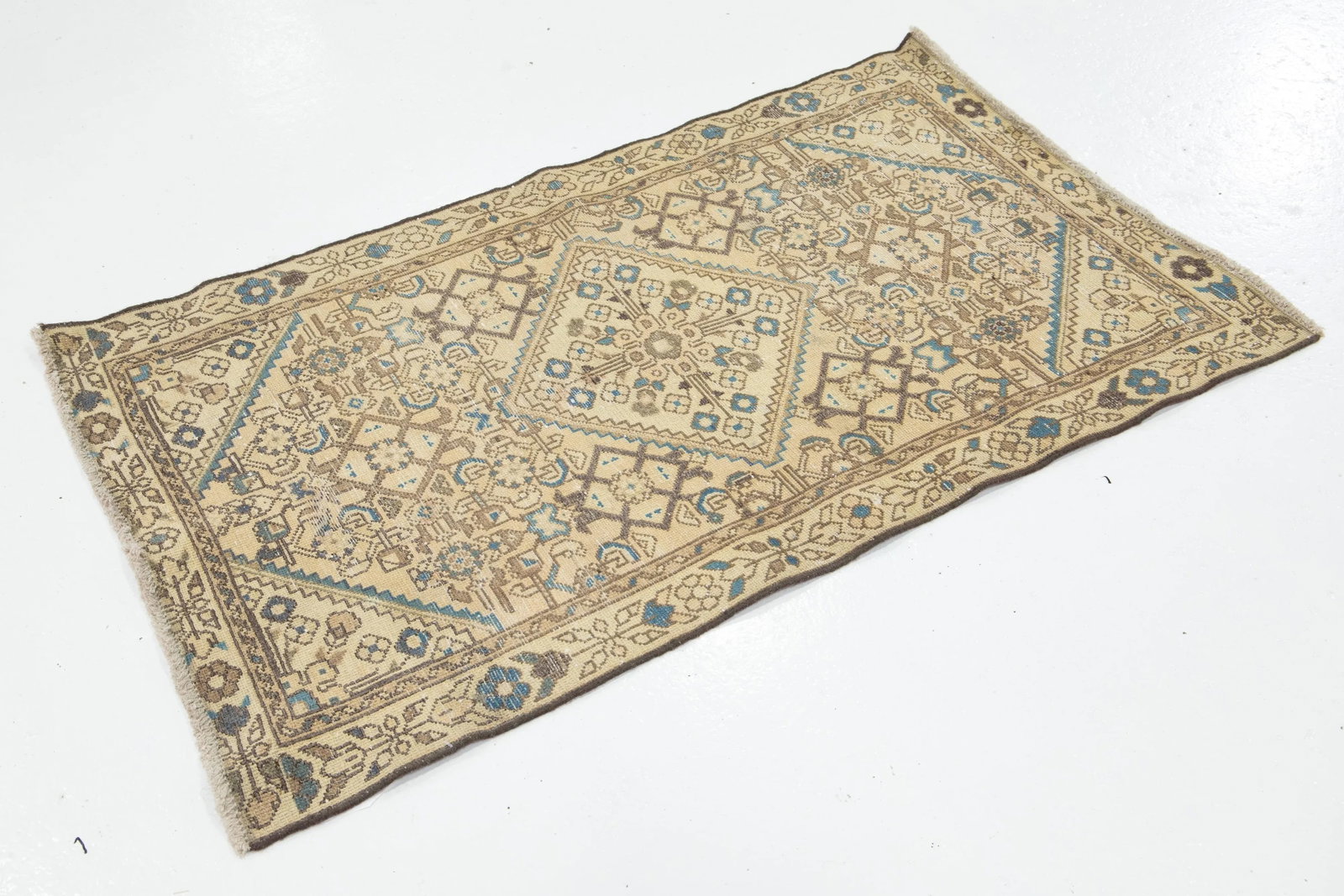 Vintage Persian Beige Wool Rug With Allover Design - 3