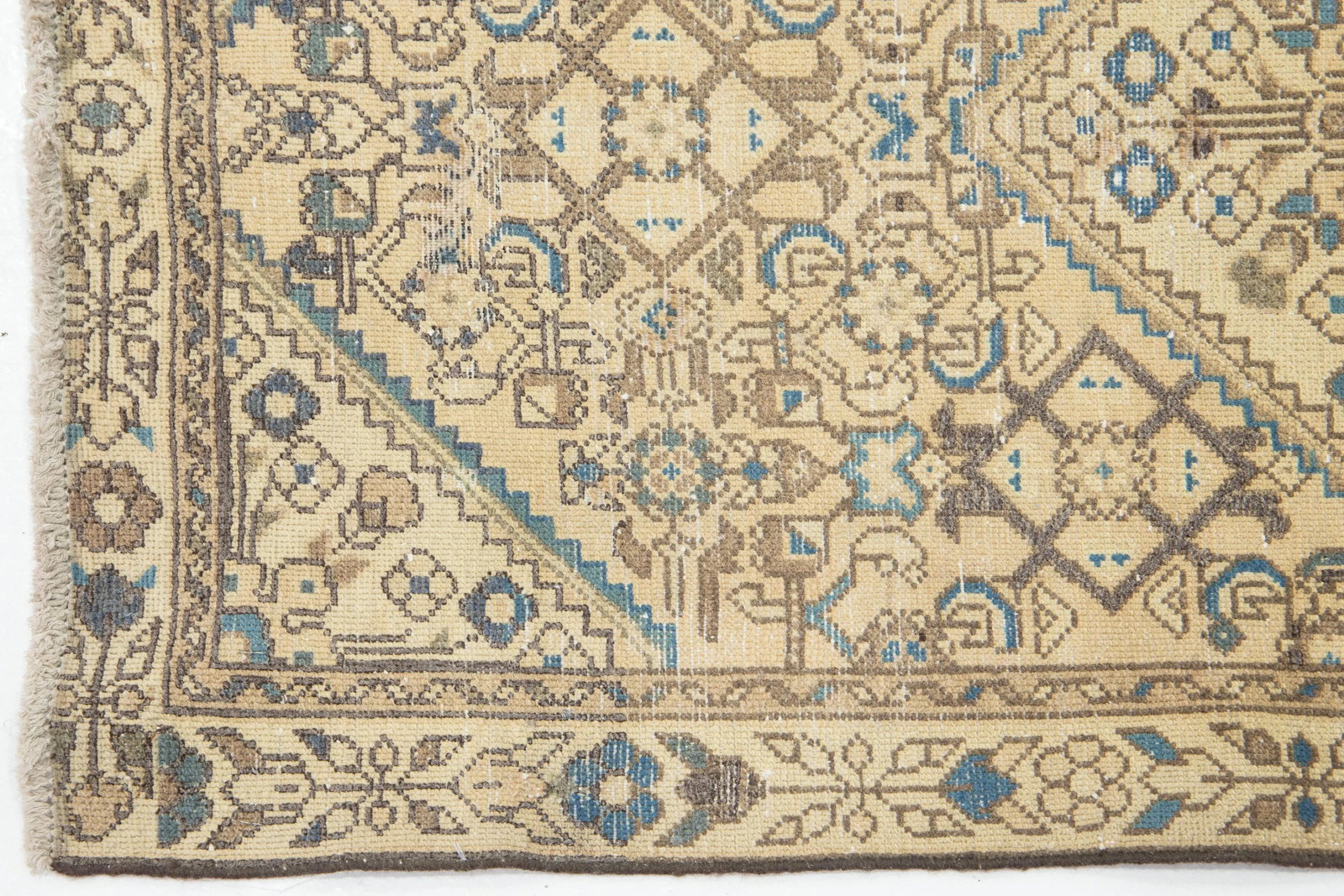 Vintage Persian Beige Wool Rug With Allover Design - 5