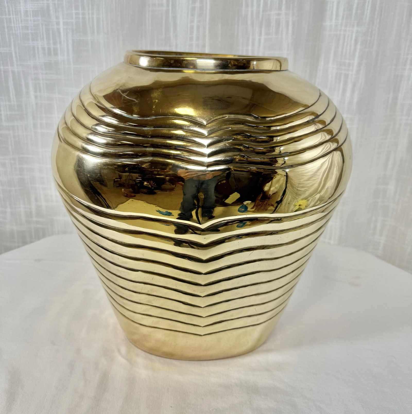 Vintage Art Deco Style Embossed Polished Brass Vase - 2