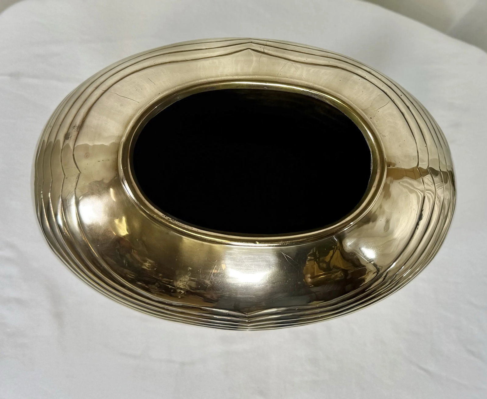 Vintage Art Deco Style Embossed Polished Brass Vase - 7
