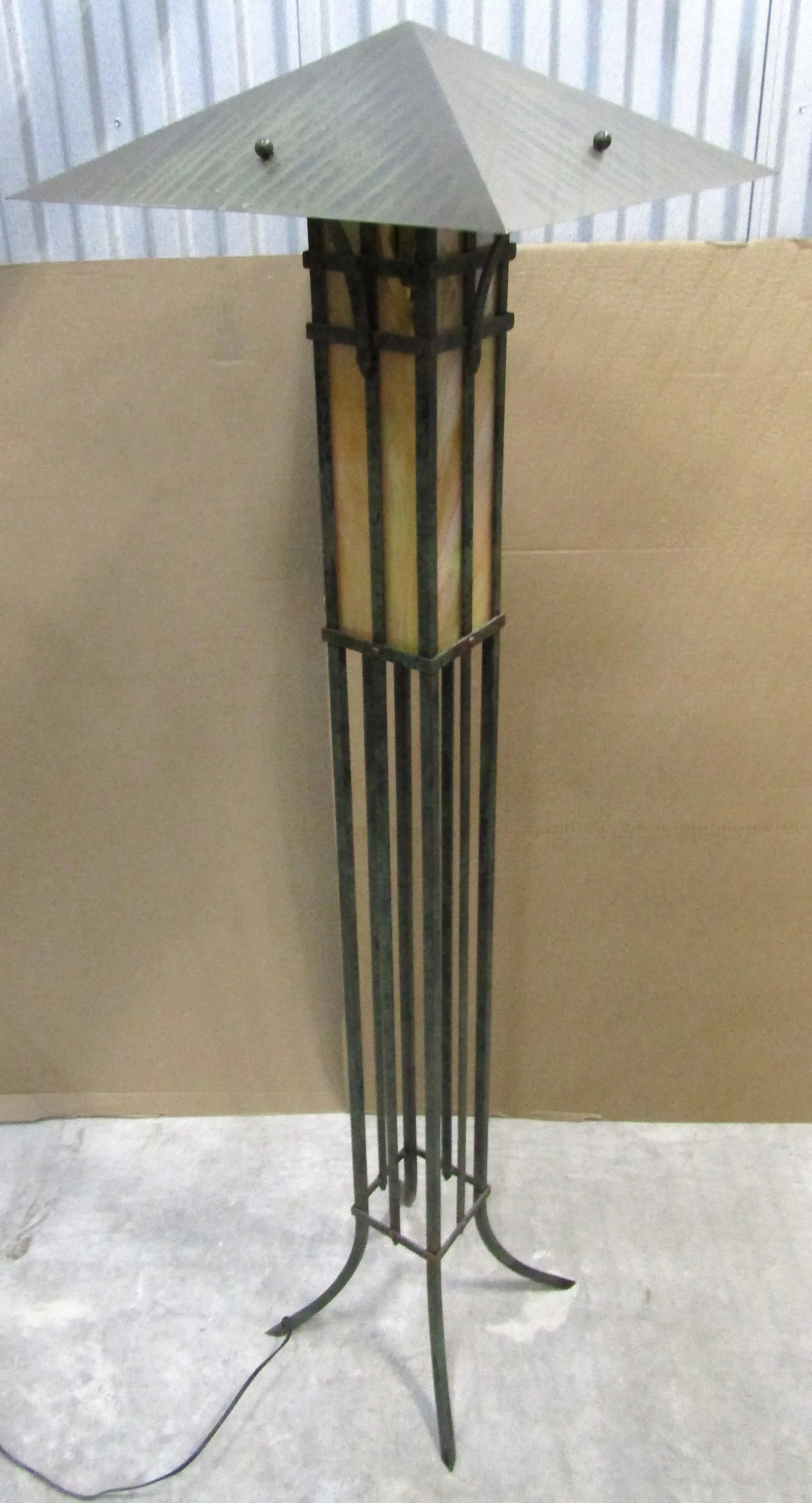 1970s Craftsman Mission Style Metal and Mica Torchier Floor Lamp - 2