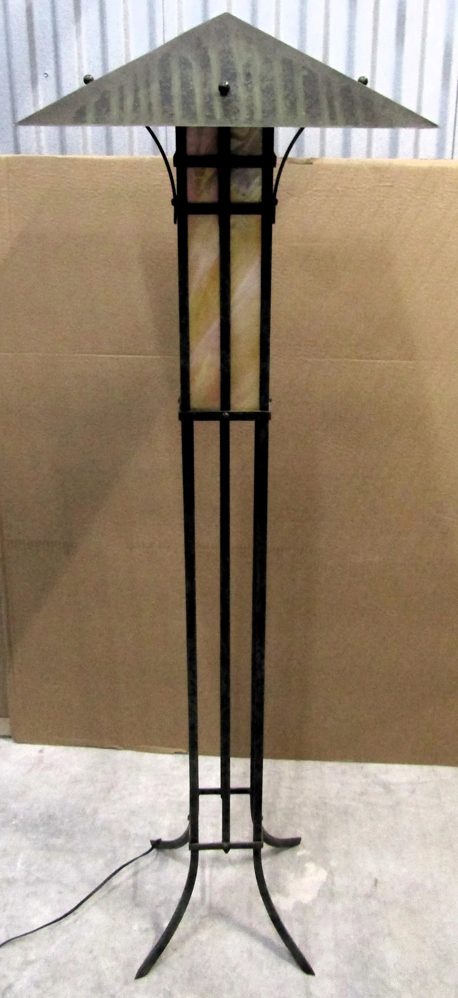 1970s Craftsman Mission Style Metal and Mica Torchier Floor Lamp - 3