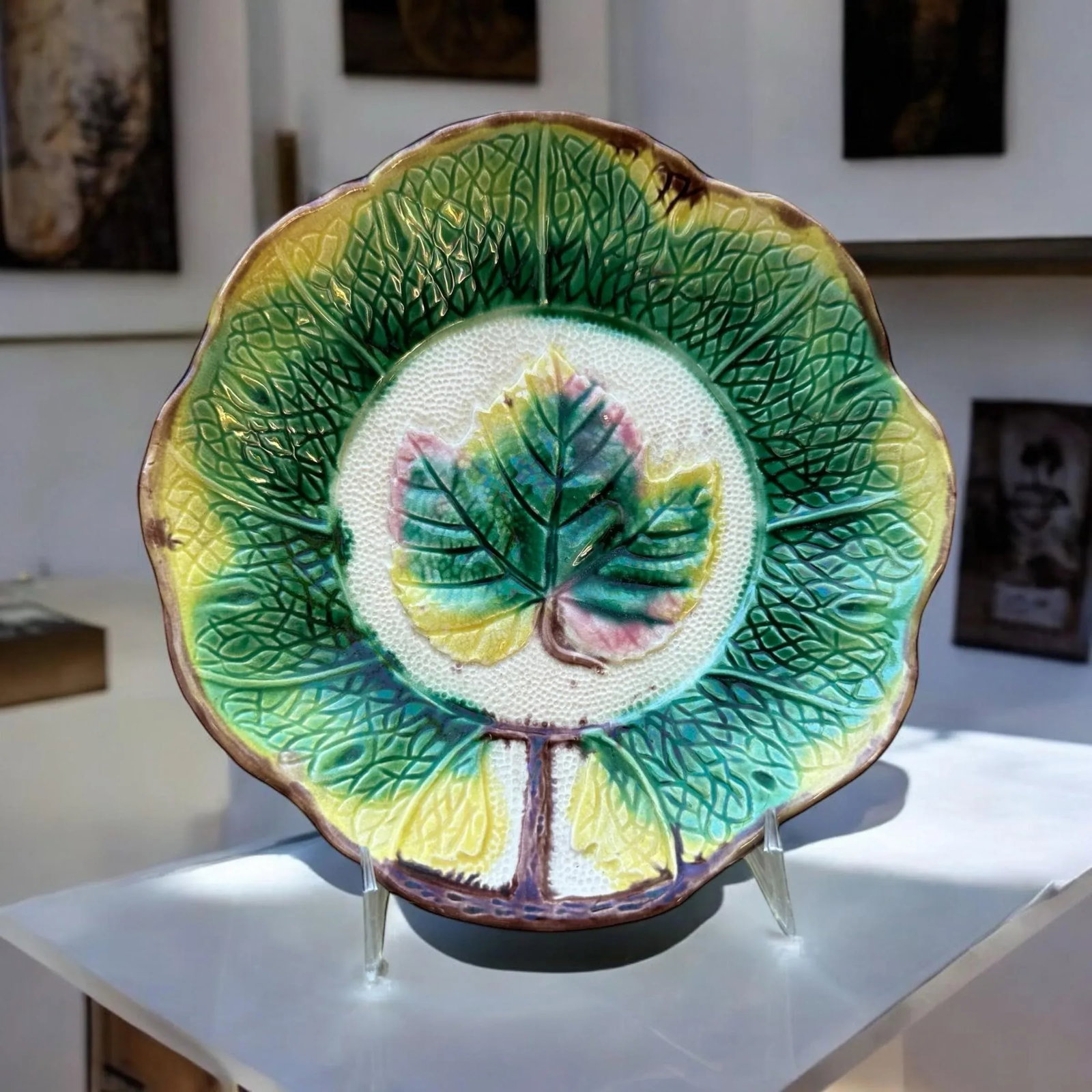 Majolica Antique 19th Century Grape Leaf Plate - 5