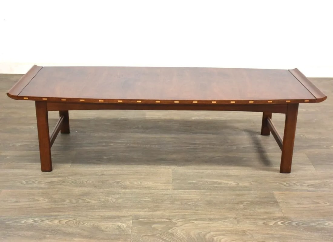 1960s Walnut Coffee Table by Lane Furniture - 2