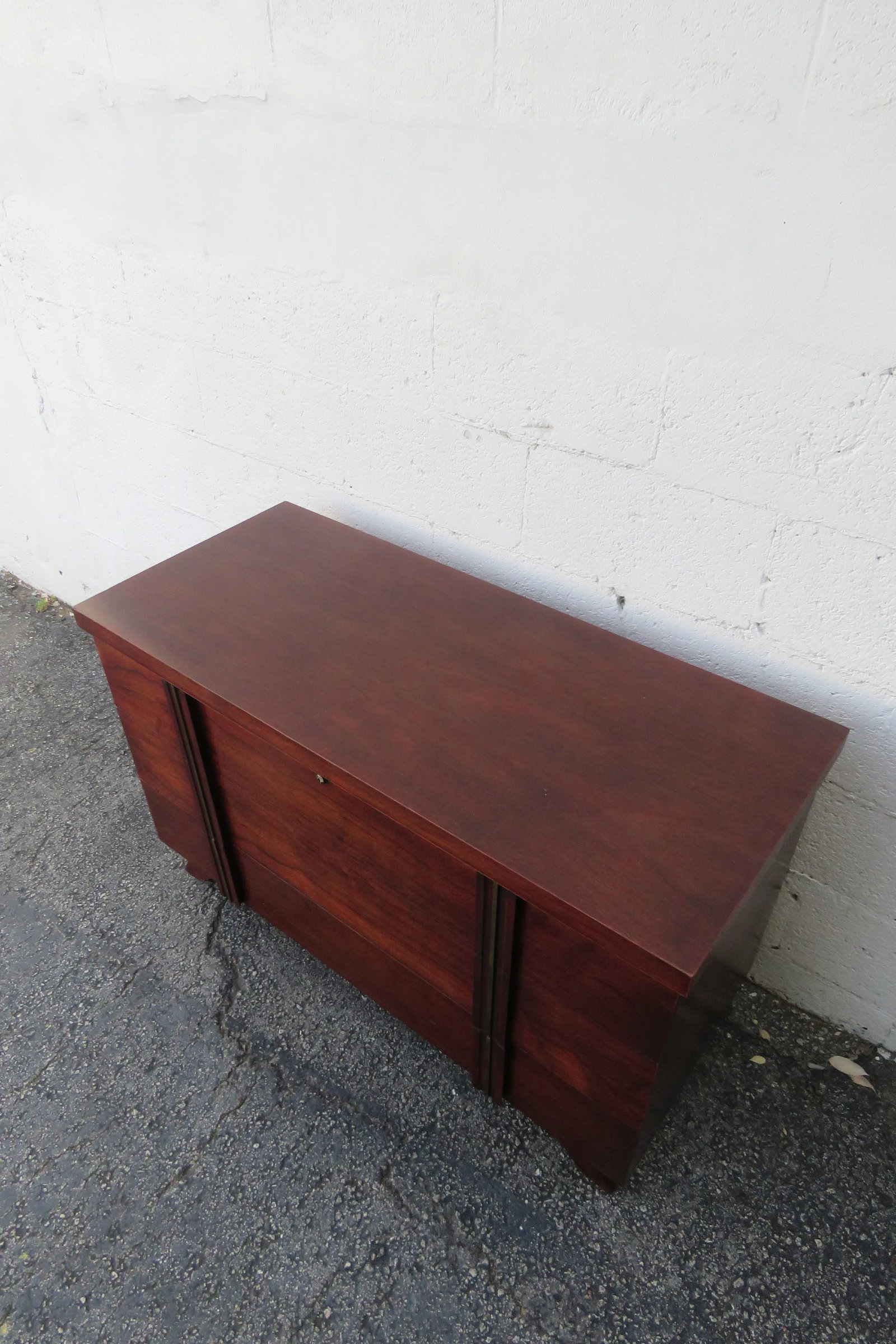 Mid 20th Century Lane Cedar Chest Blanket Trunk Window Bench With a Drawer - 11