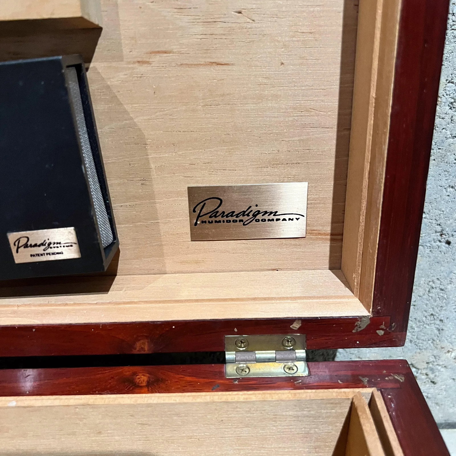 Vintage Cigar Box by Paradigm Humidor Co., Wood With Marquetry Inlay - 6