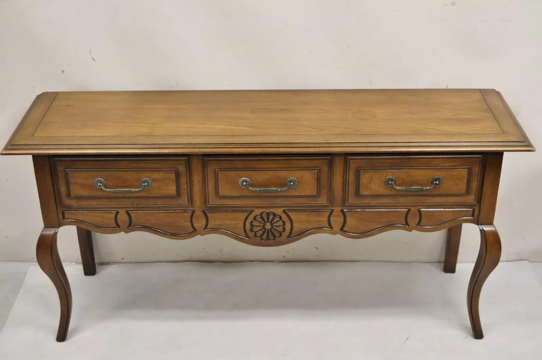 Century French Country Provincial Style Carved Oak & Pecan Wood Sideboard Buffet - 2