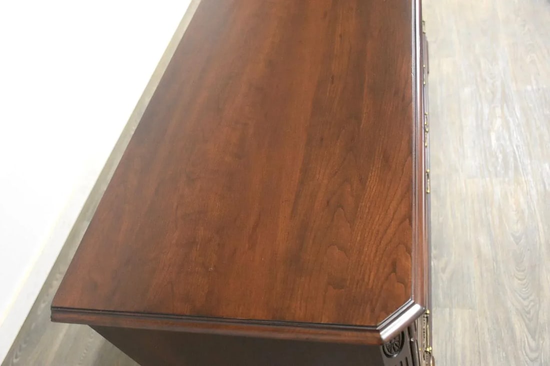 1960s Ethan Allen Georginian Court Cherry Dresser - 5