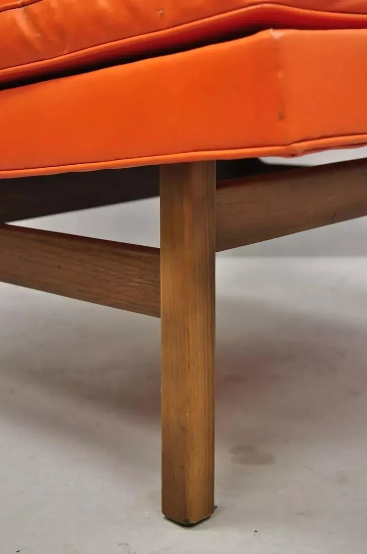 Mid 20th Century Milo Baughman Thayer Coggin Mid Century Modern Orange Teak & Vinyl Lounge Chair - 5