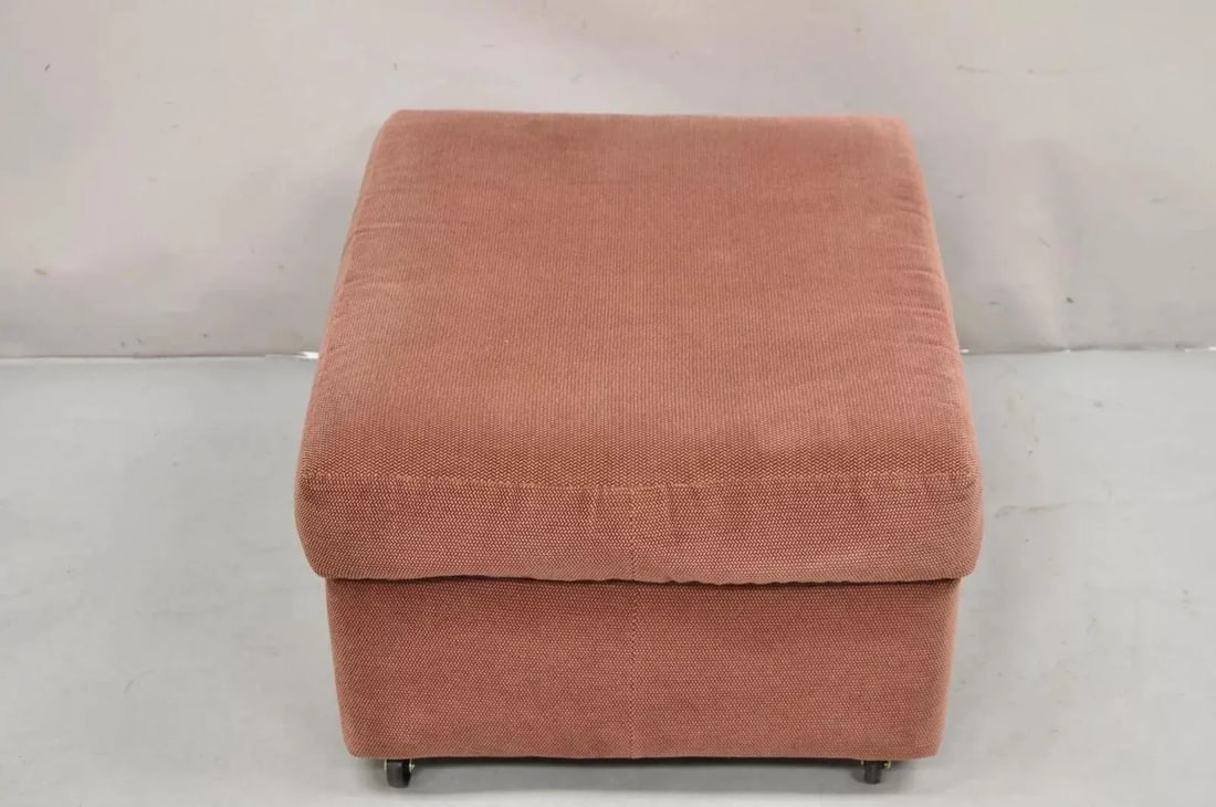 Late 20th Century Vintage Thayer Coggin Modern Upholstered Mauve Color Ottoman on Wheels - 10