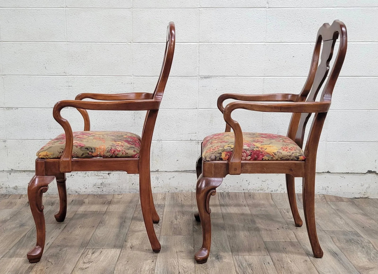 Vintage Lexington Furniture Industries Queen Anne Dining Arm Chairs - Pair - 7